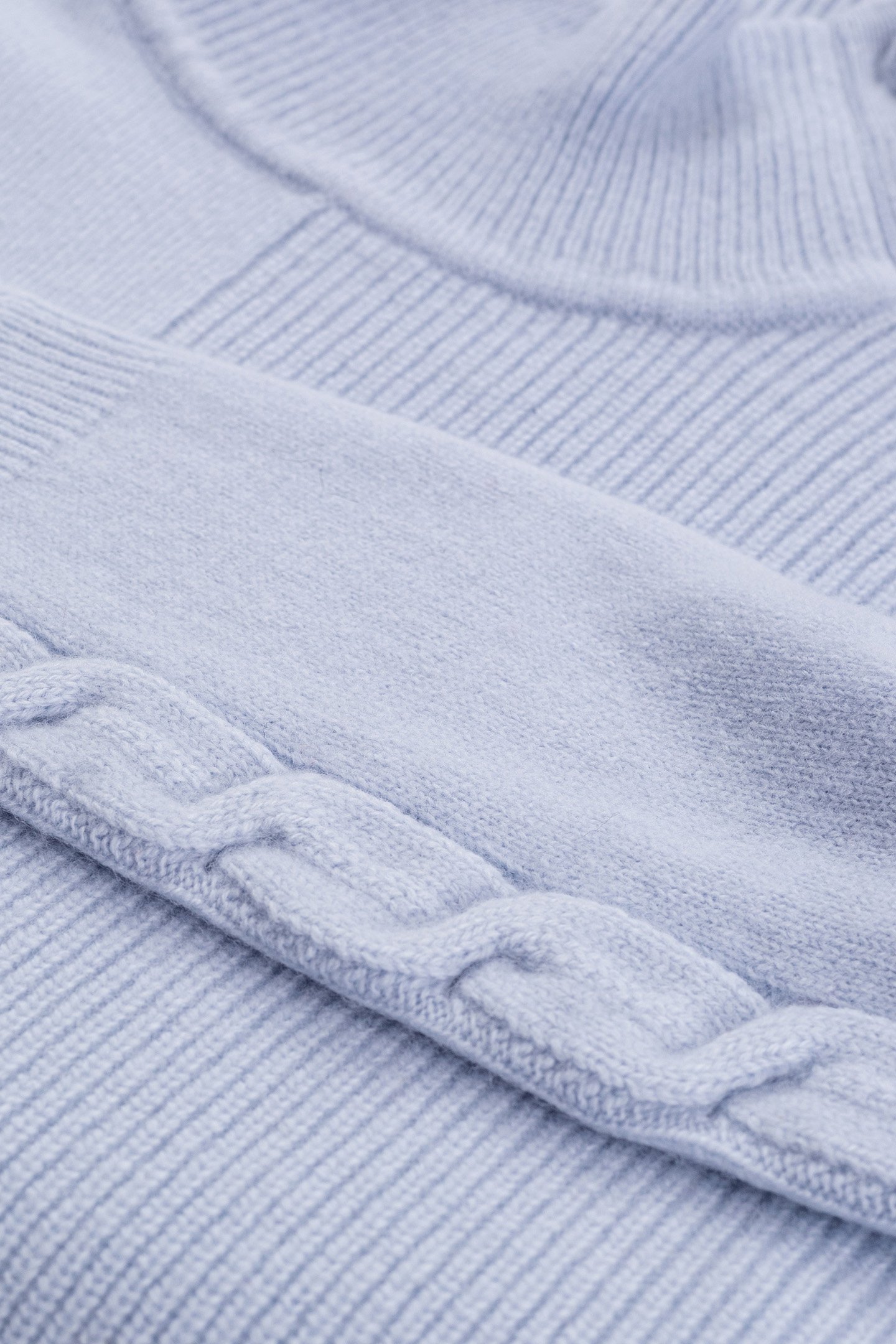 SKY BLUE STAND-UP COLLAR KNIT SWEATER WITH RHINESTONE BUTTON 4