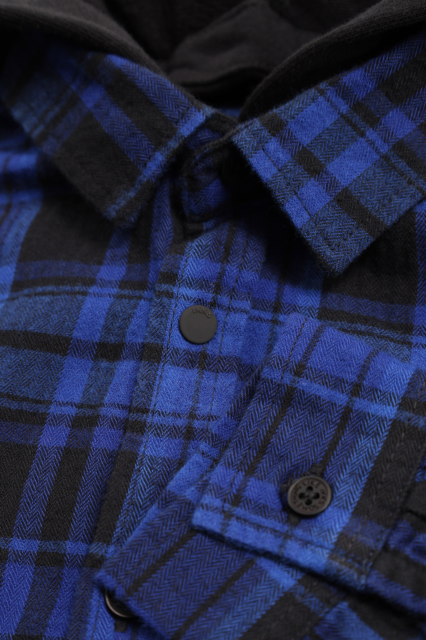 BLUE PLAID SHIRT WITH REMOVABLE BOY'S HOOD 7