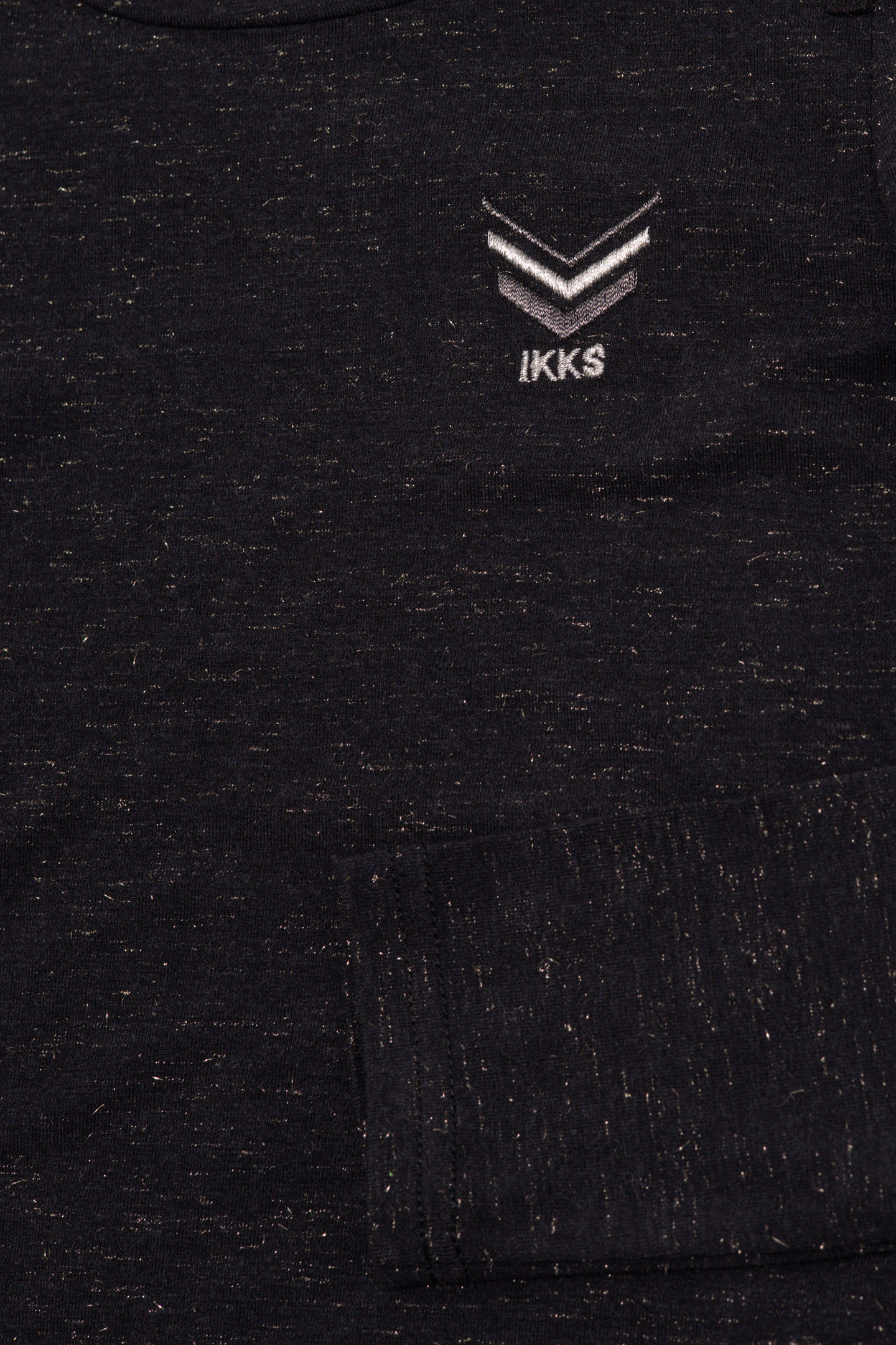 GIRL'S BLACK GLITTER CHEVRON EMBROIDERY T-SHIRT 6