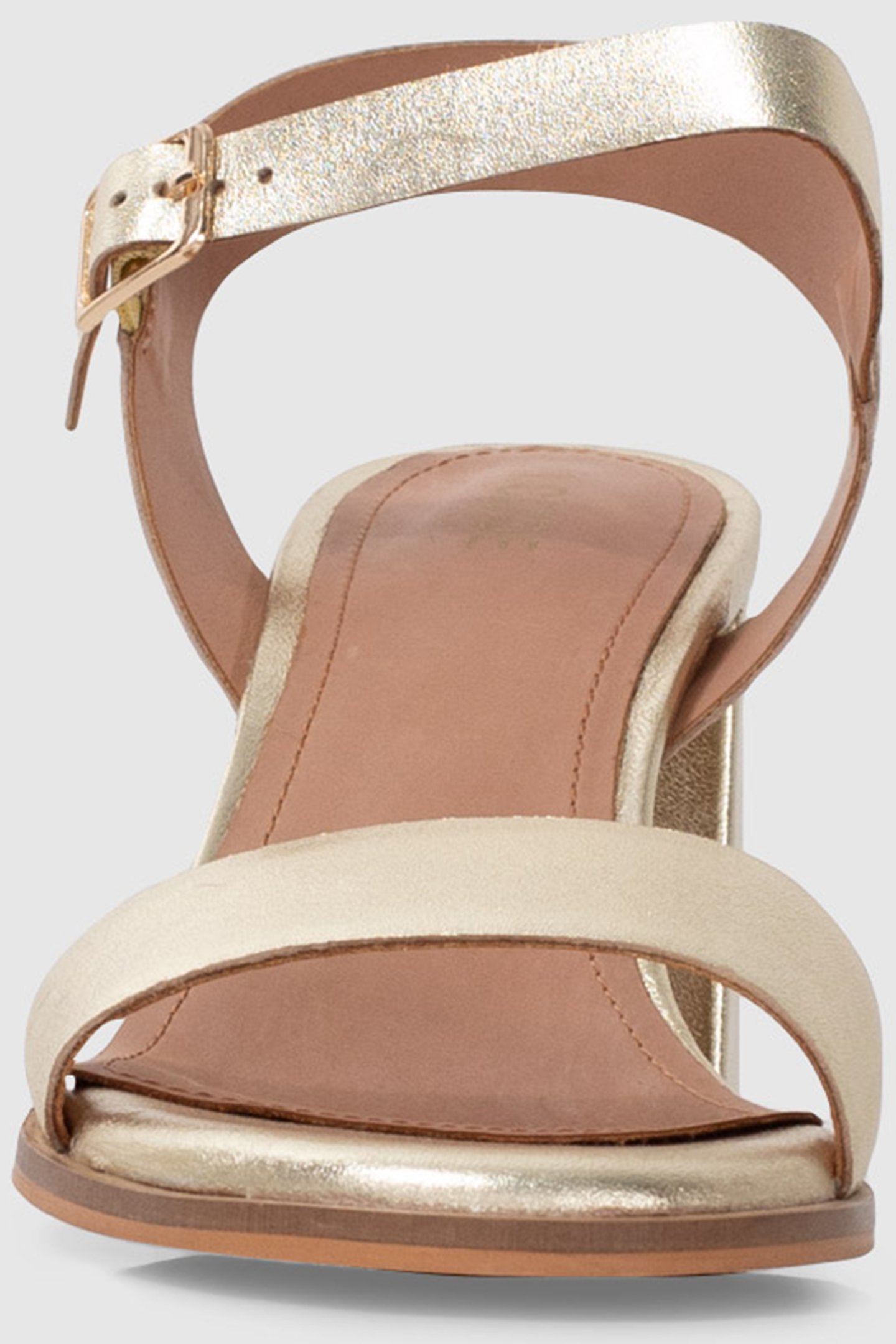 GOLD LEATHER HEELED SANDALS 3
