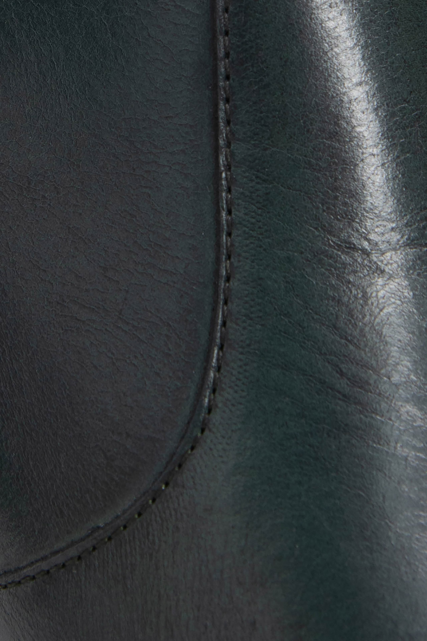 NIGHT GREEN LEATHER BOOTS 7