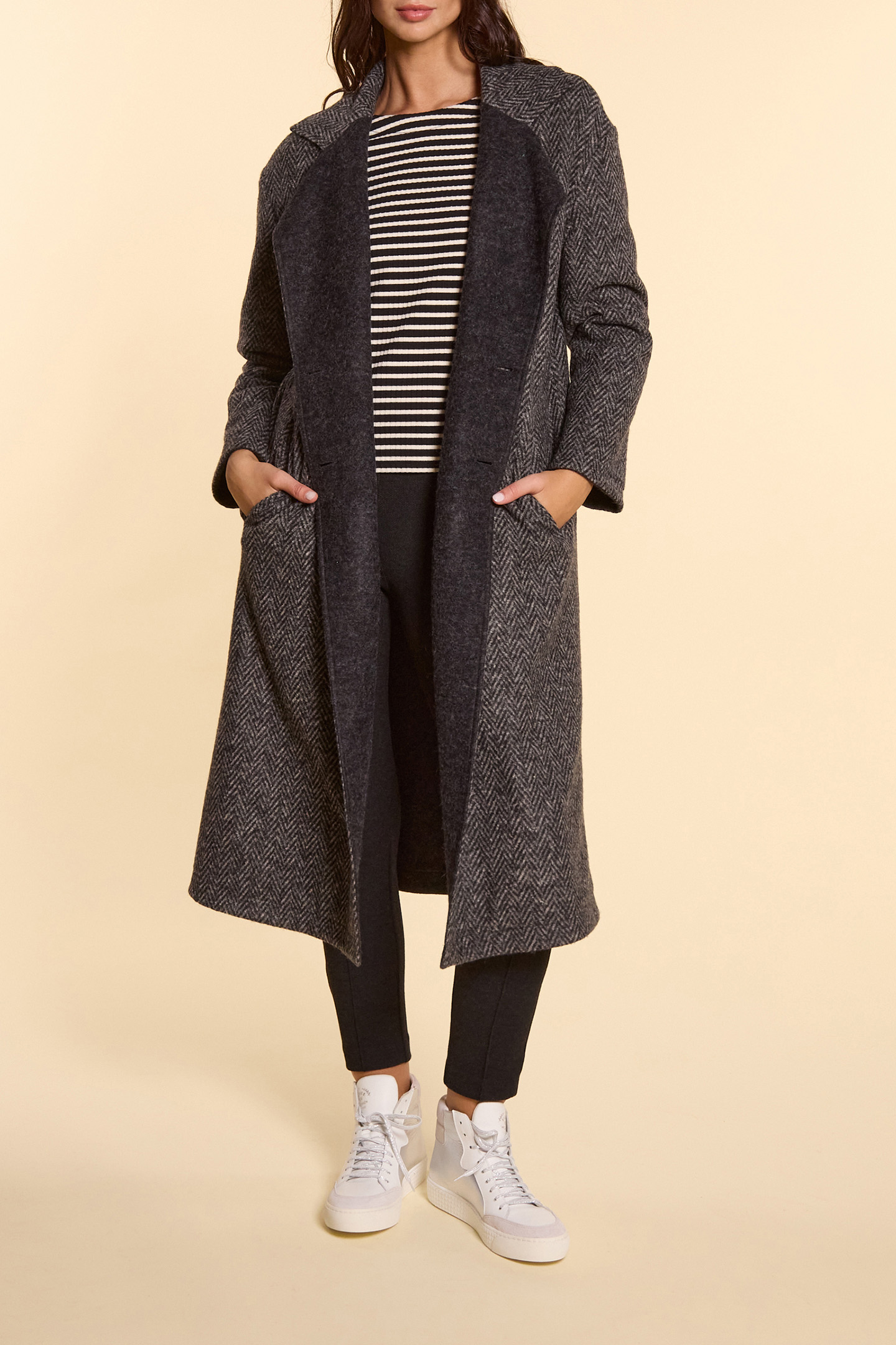 GREY/CHEVRON MOTIF REVERSIBLE COAT by ICODE