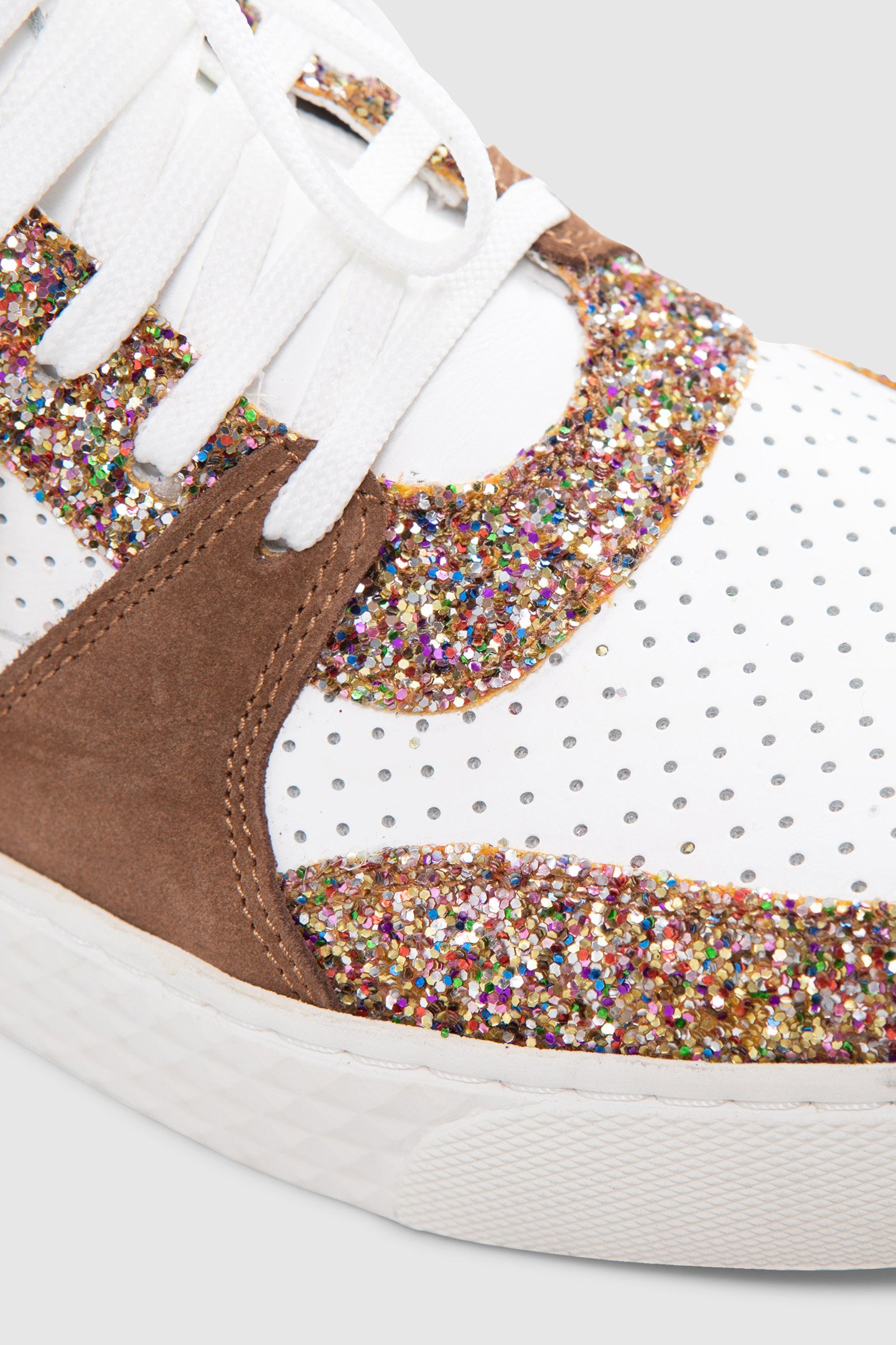HIGH-TOP BROWN AND WHITE SEQUINED SNEAKERS 7