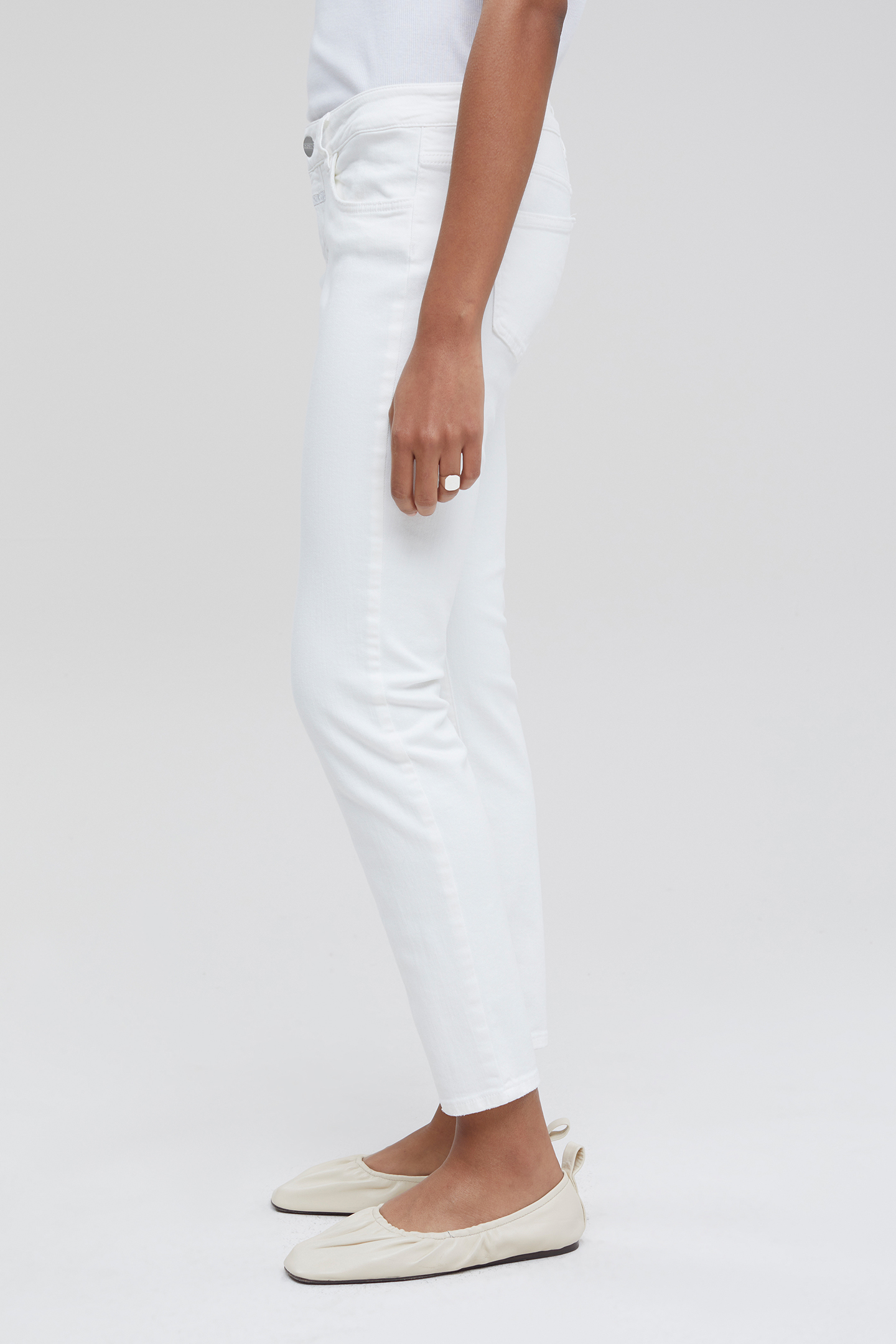 BAKER JEANS WHITE 3