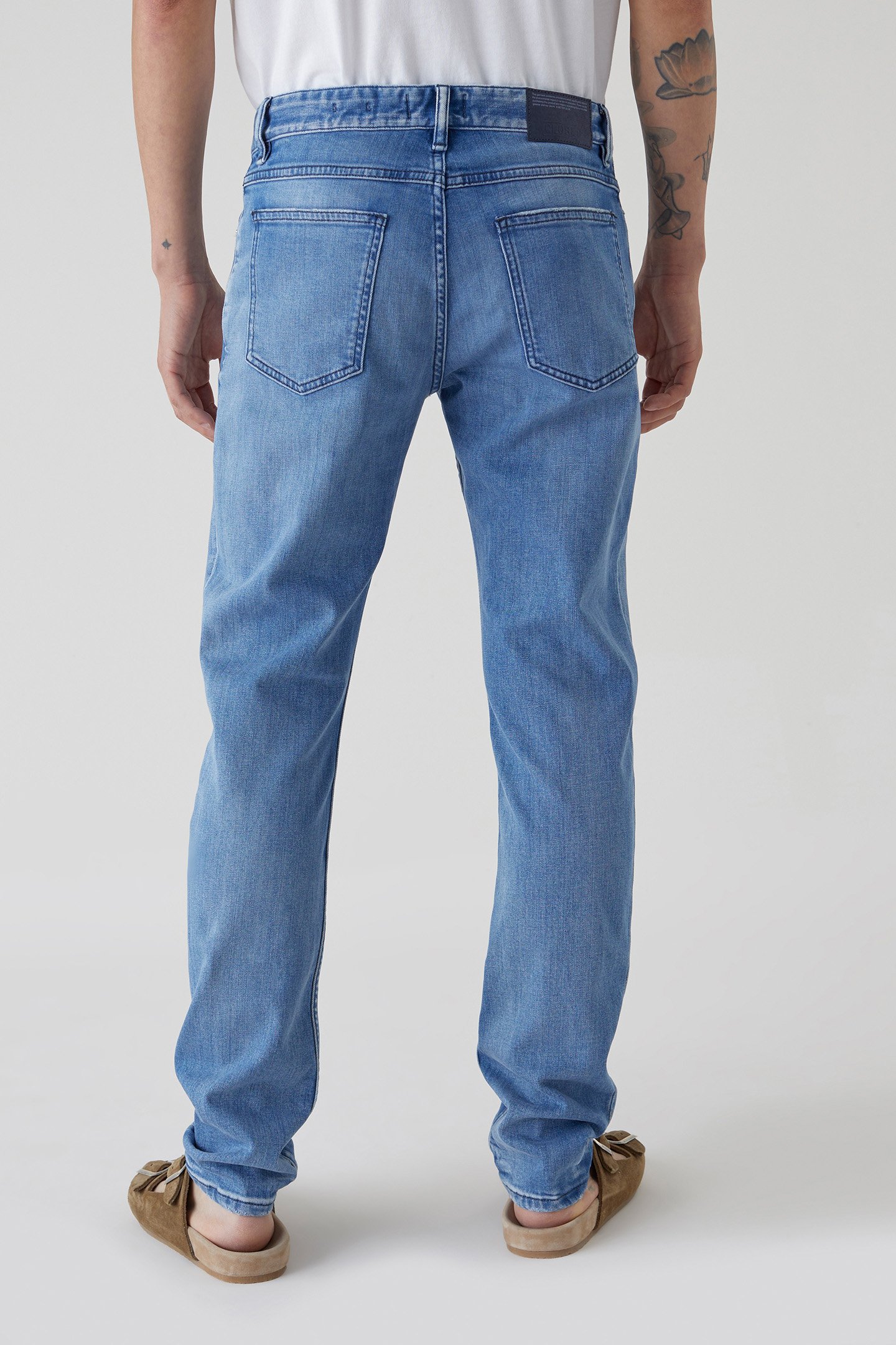 UNITY SLIM JEANS MID BLUE 2
