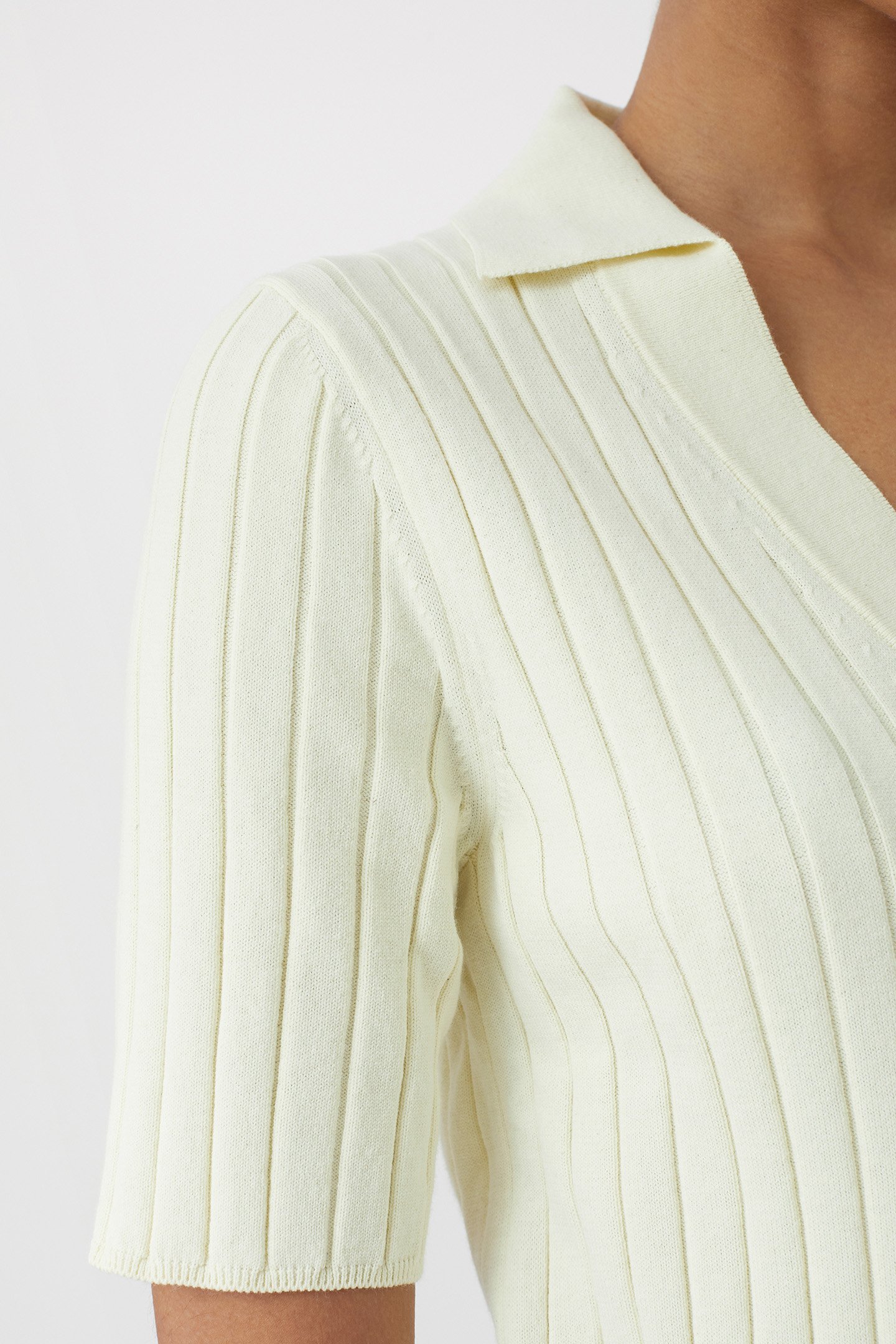 KNITTED POLO KNITS YELLOW ORCHID 6