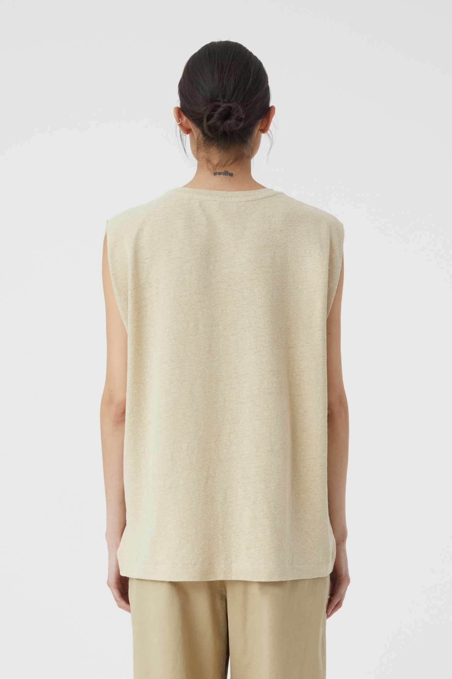 SLEEVELESS T-SHIRT T-SHIRTS DESERT BEIGE 2
