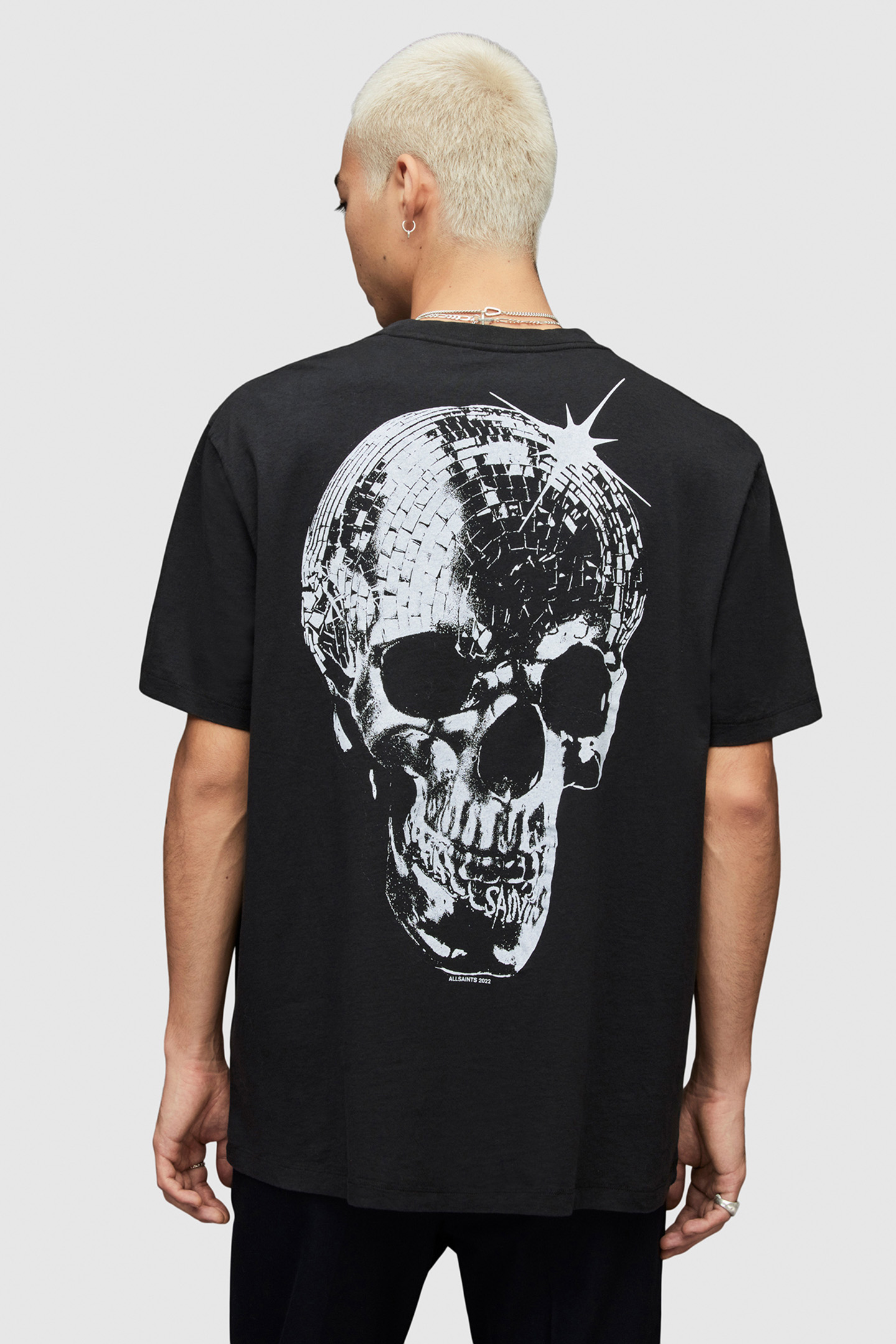 MIRRORSKULL SS CREW JET BLACK 2
