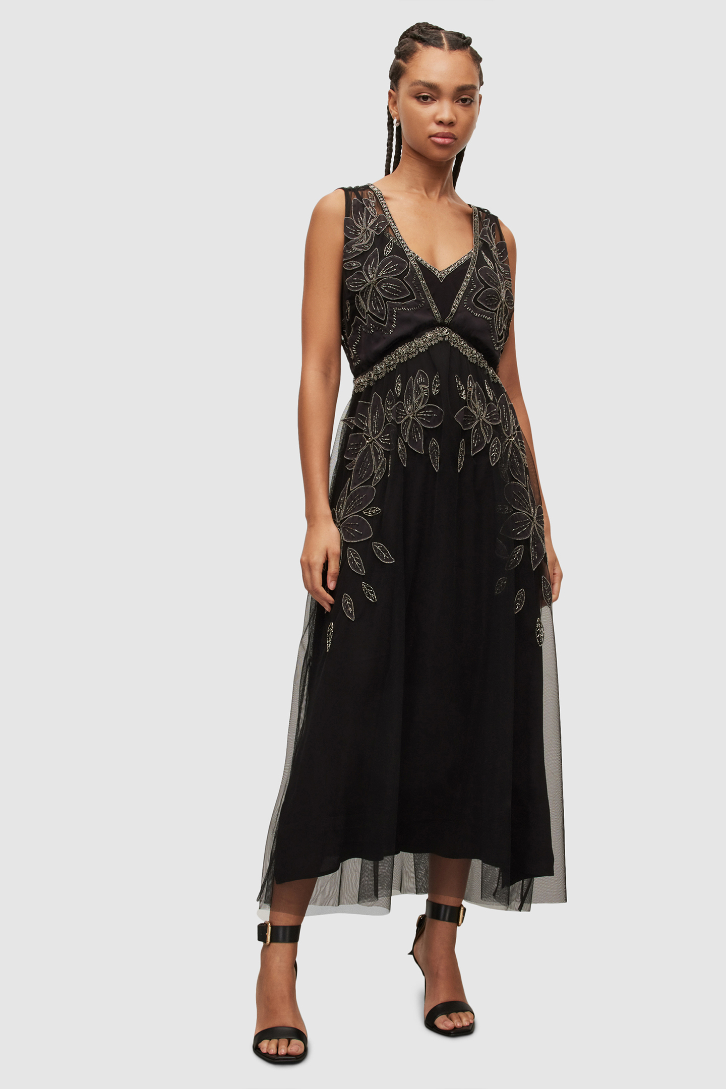 LAIA EMB DRESS BLACK 1