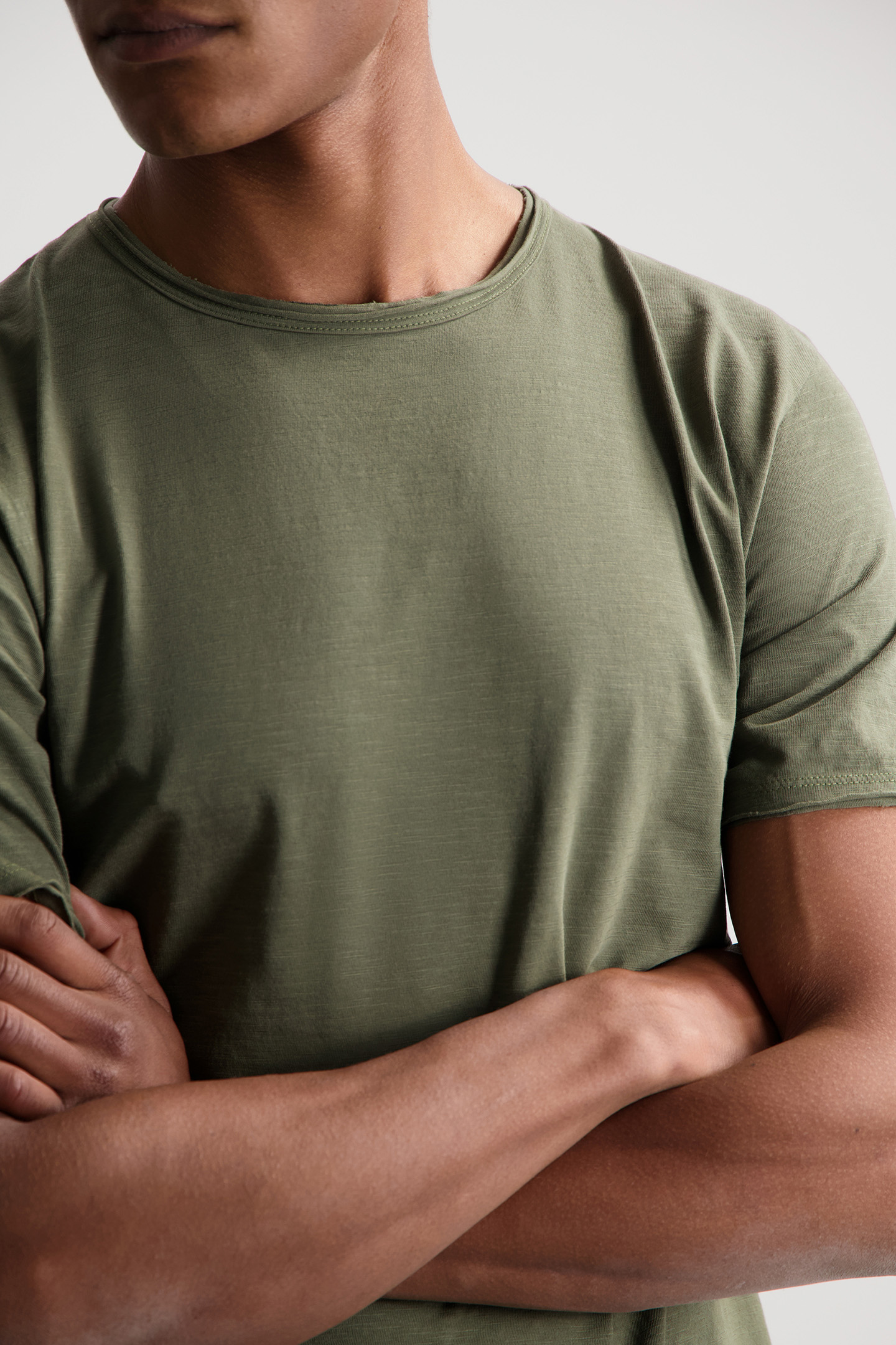 DS_MC QUEEN OLIVE NIGHT 5