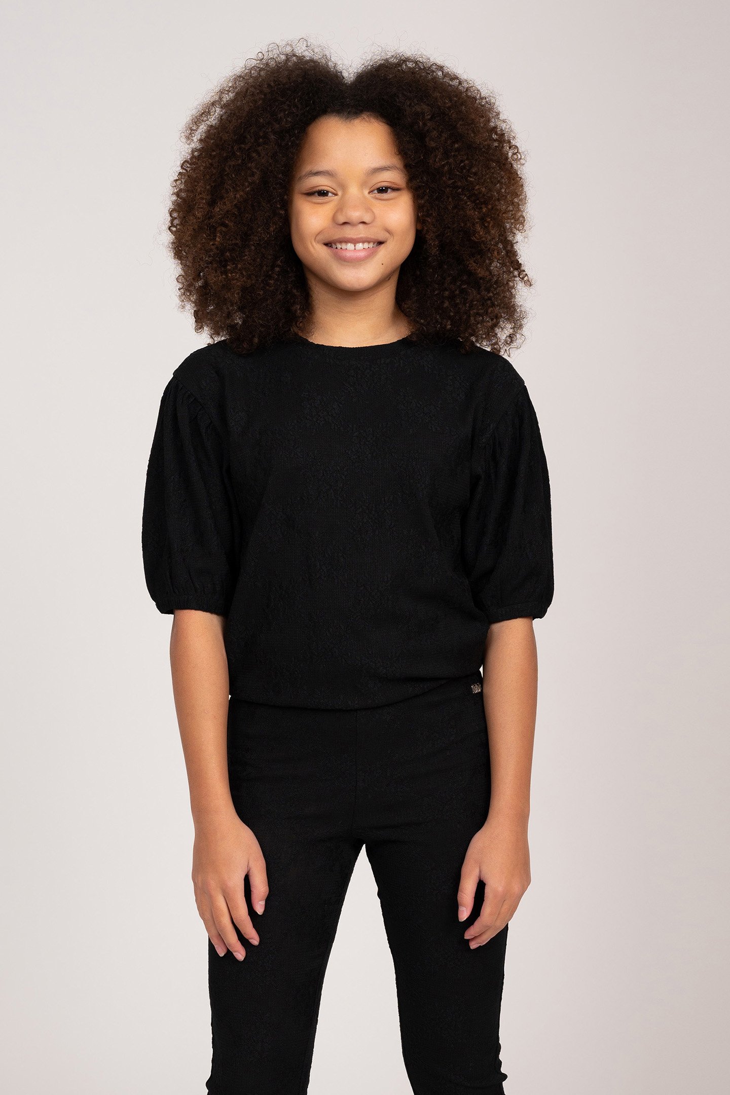 LAYNE TOP BLACK by NIK & NIK