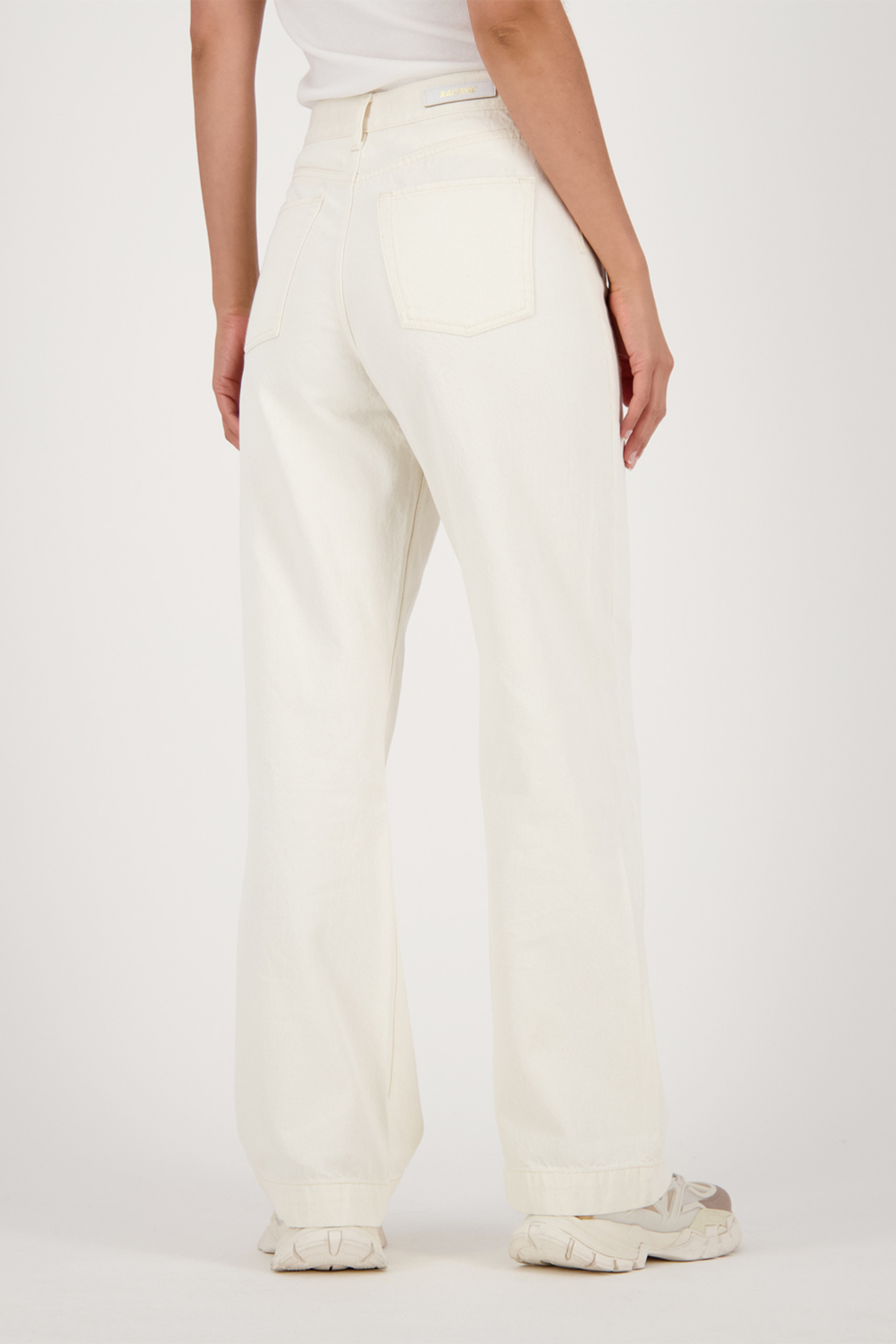 OASIS PATCHED-ON POCKETS JEANS BRIGHT CREAM 9