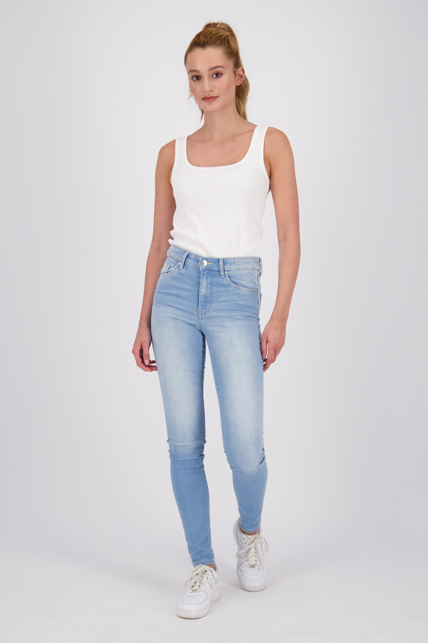 IVY JEANS LIGHT BLUE STONE 9