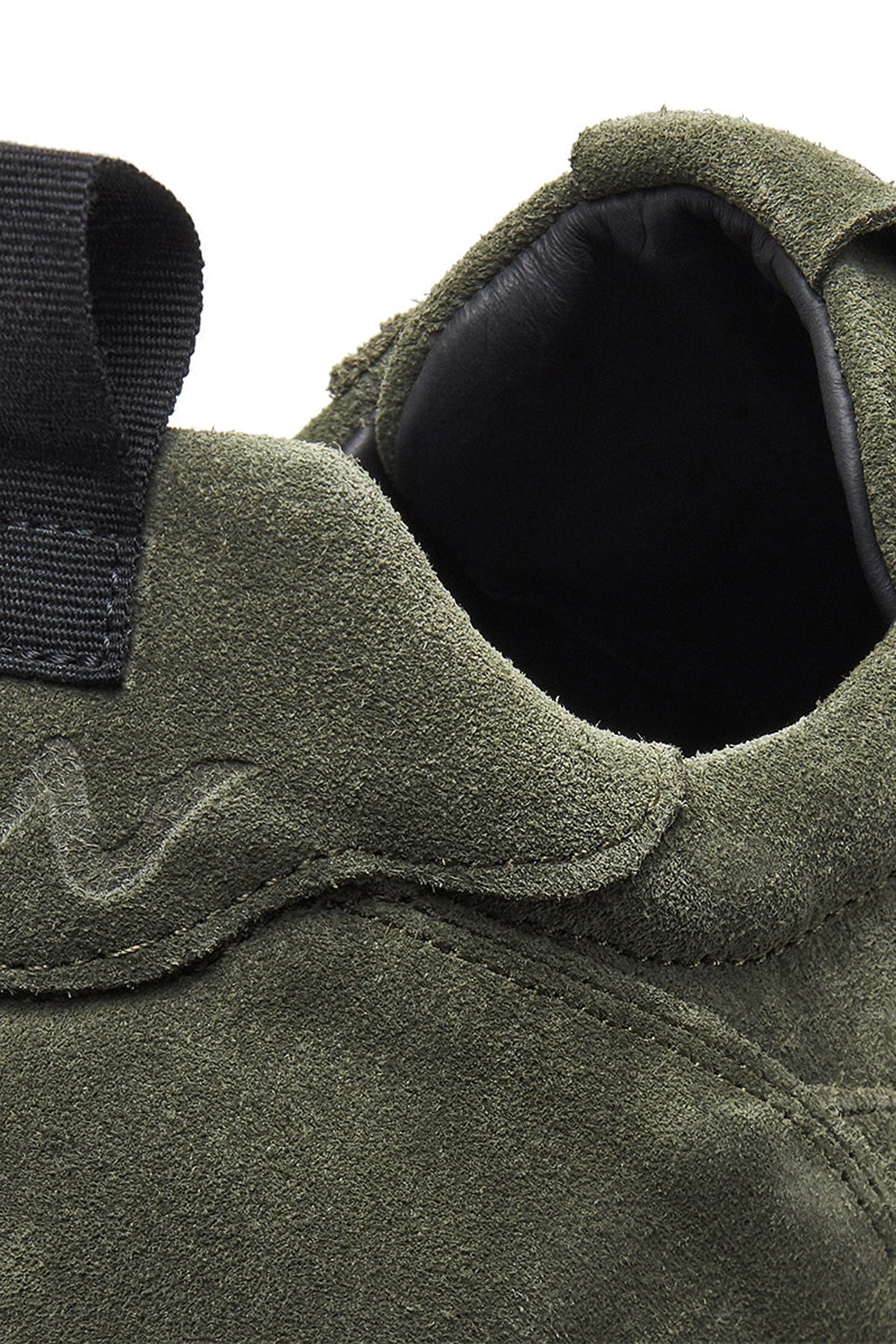 NORRIS | LIGHTWEIGHT RUNNER ARMY GREEN 3