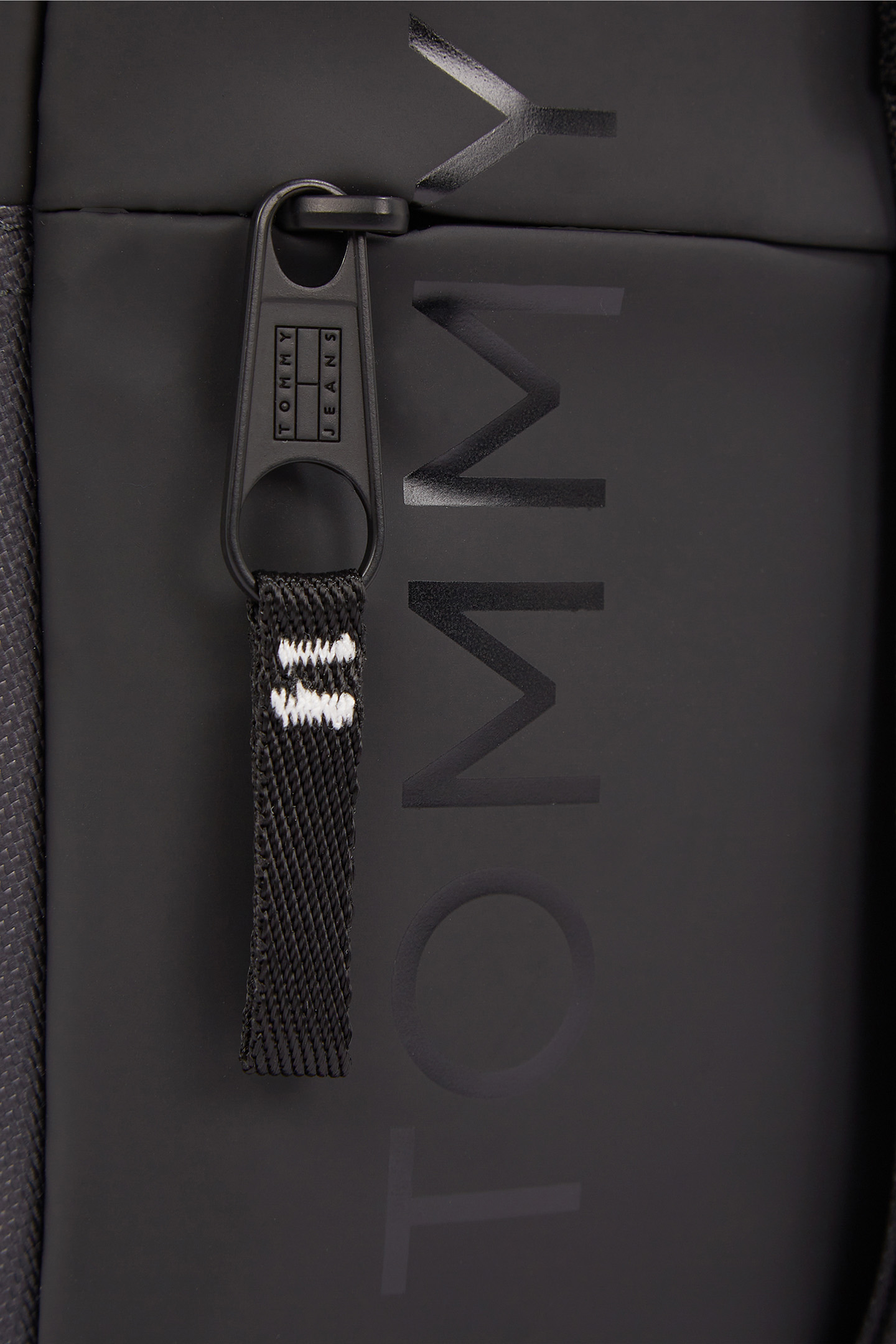 TJM DAILY REPORTER HANDBAG BLACK 5