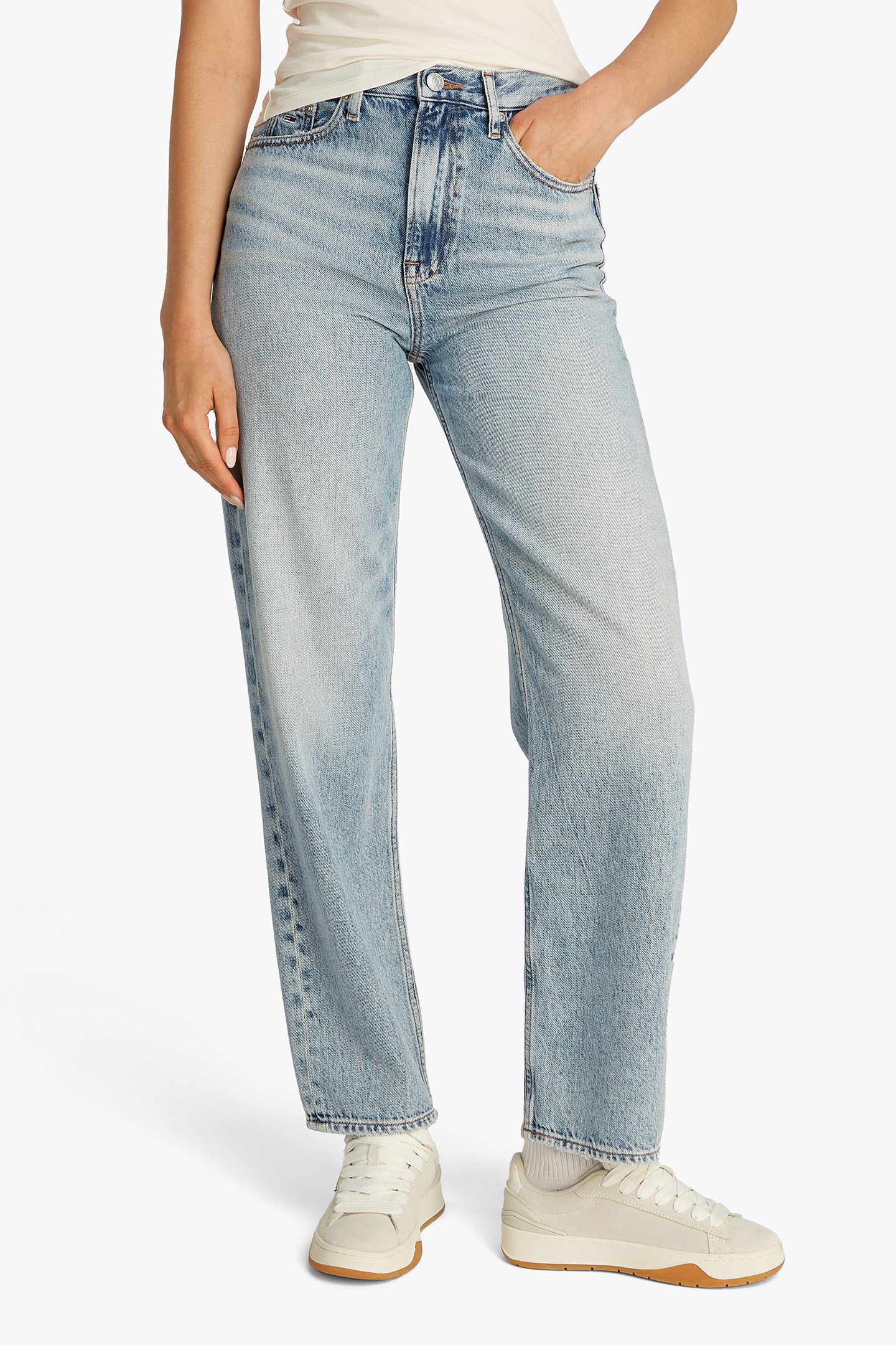 LAYLA HR SLIM STR BI DENIM LIGHT by Tommy Hilfiger