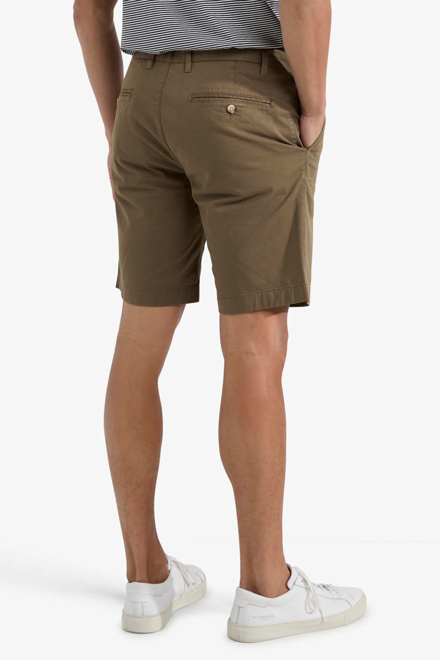 CLASSIC SHORTS OLIVE 2