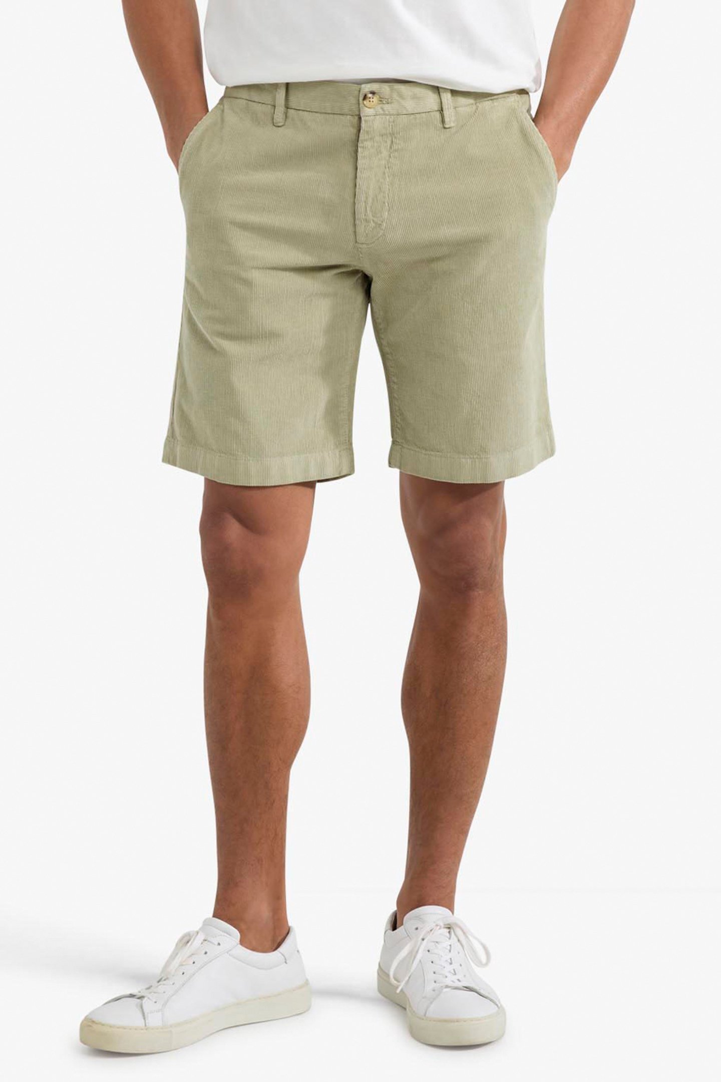 CORD SHORTS LIGHT OLIVE by McGregor
