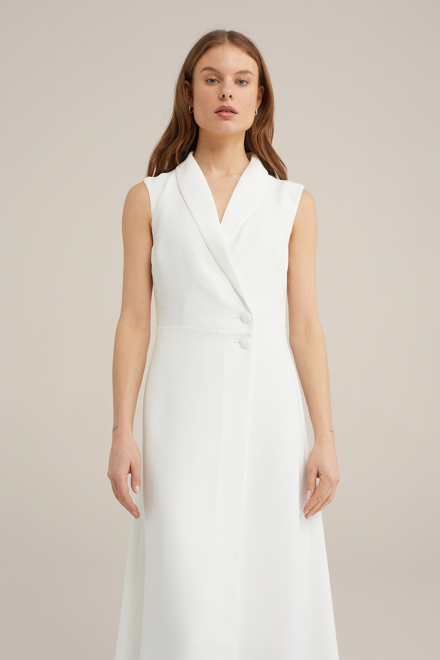 DRESS MID LENGTH WHITE 4