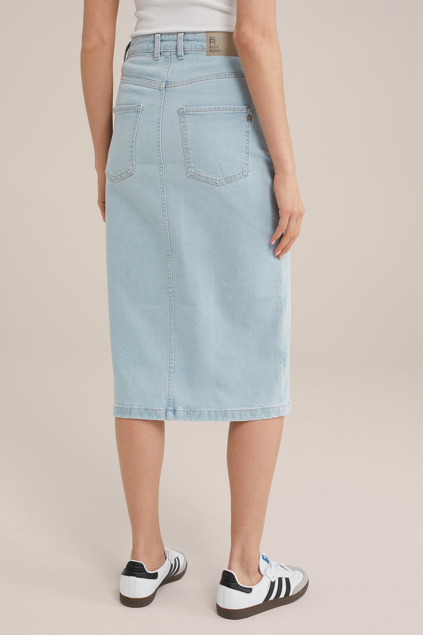 SKIRT MEDIUM LENGTH LIGHT BLUE 2