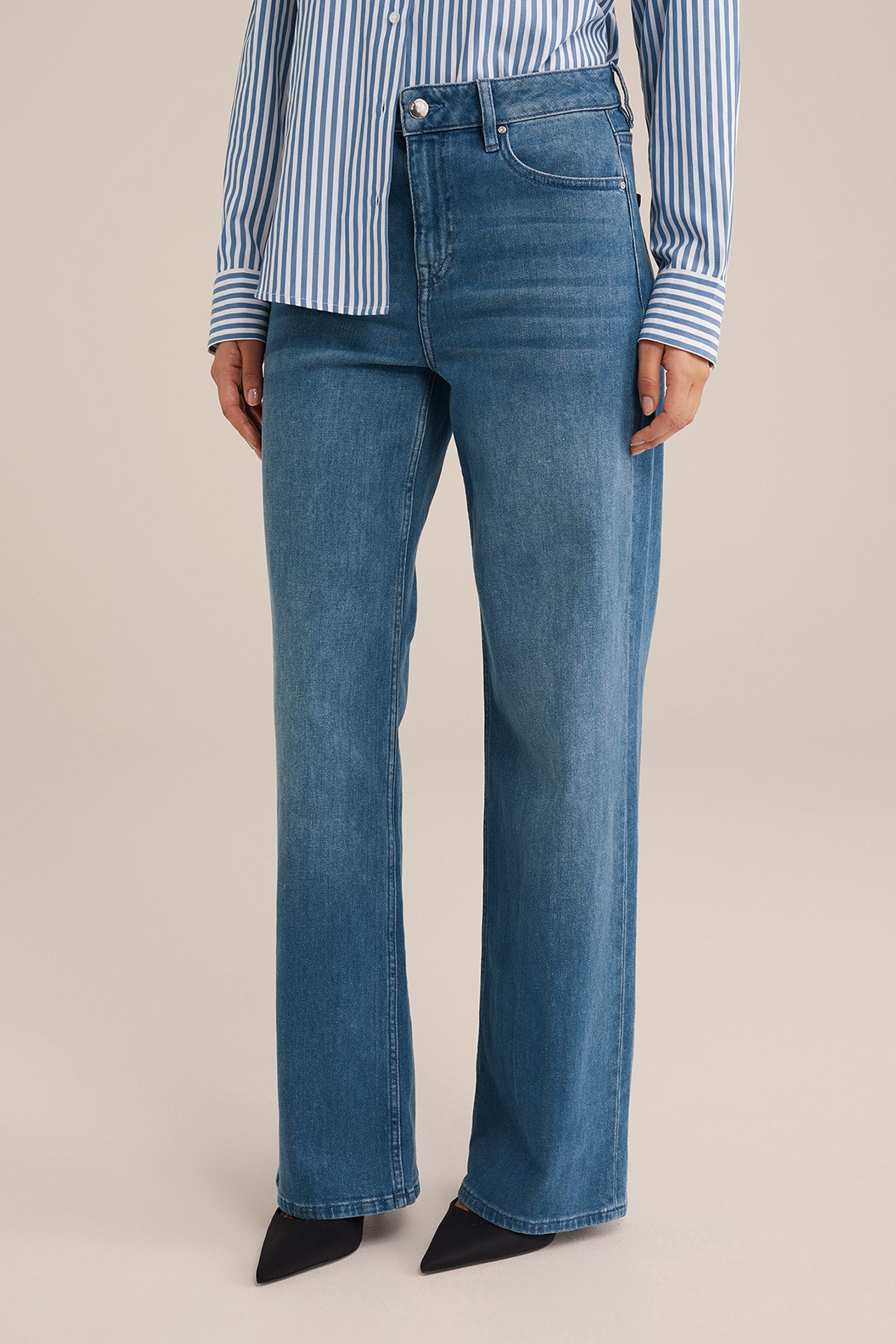 5-POCKET HIGH WAIST DARK BLUE by WE Fashion