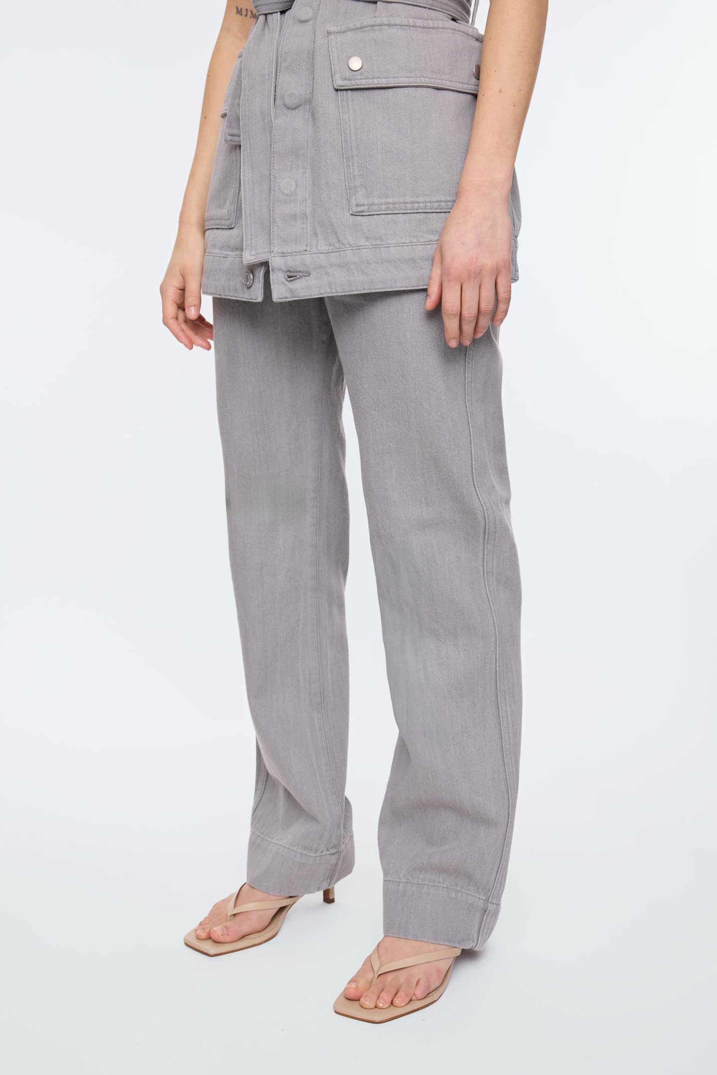 GRAY CLAY STRAIGHT GREY DENIM by Vanilia
