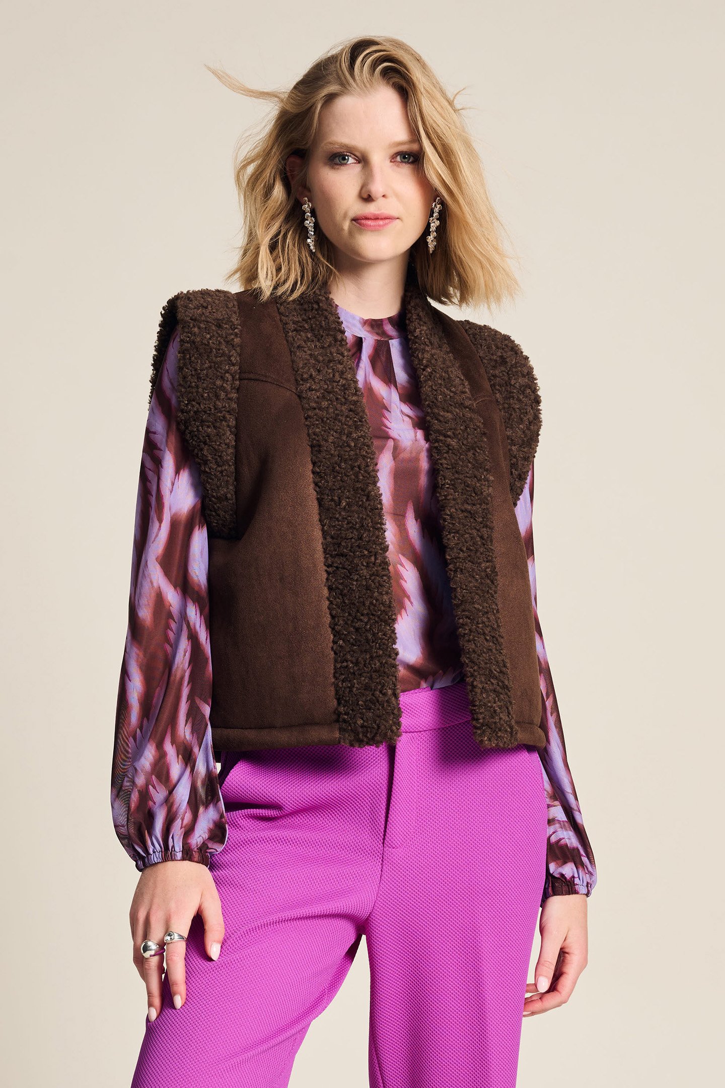 GILET - LAMMY BROWN by POM Amsterdam