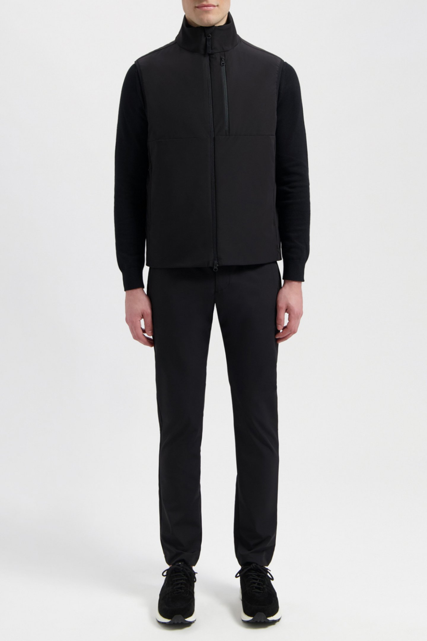 TAYLOR | TECH STRETCH VEST PURE BLACK by WAHTS