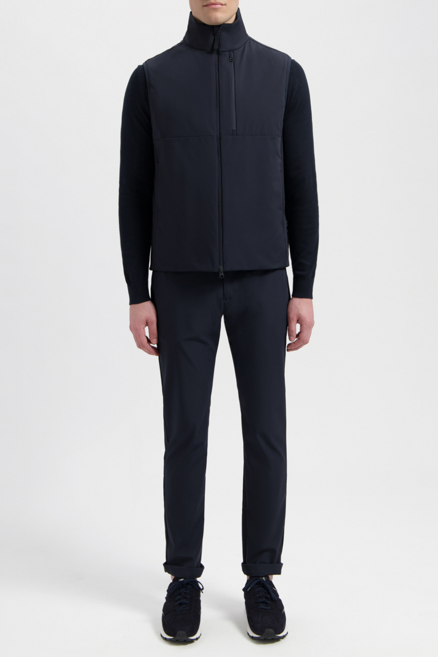 TAYLOR | TECH STRETCH VEST NIGHT BLUE 1