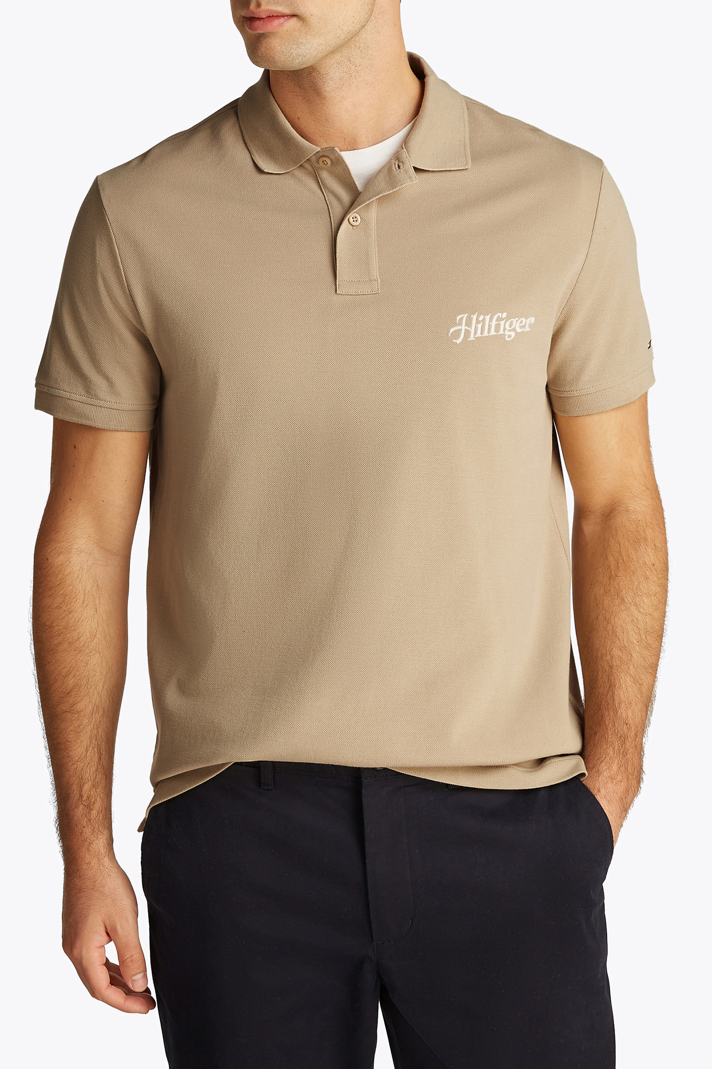 SCRIPT GRAPHIC REG POLO SANDALWOOD 1