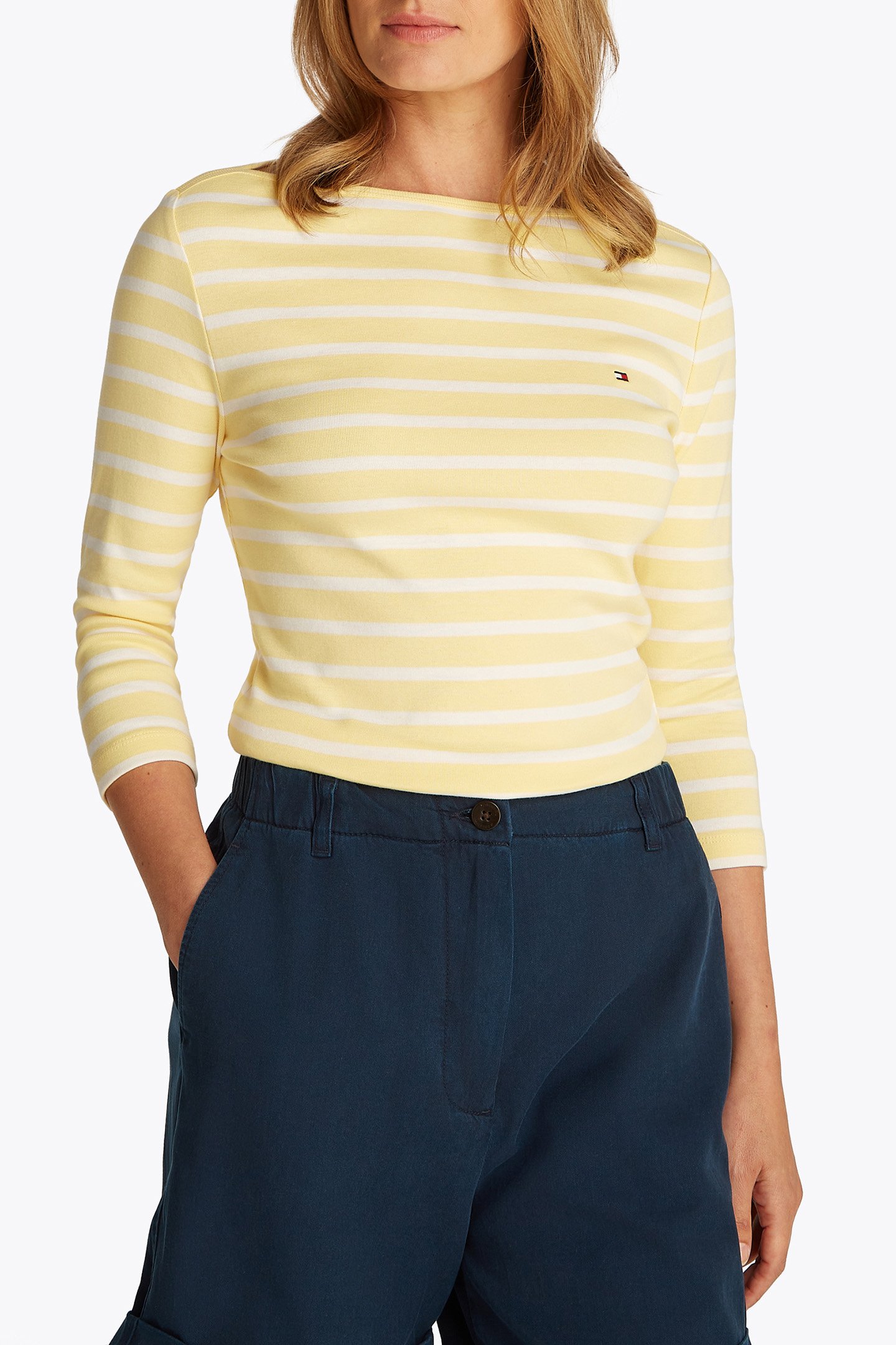 SLIM CODY BOAT-NK 3/ CITRONELLA/ ECRU STP by Tommy Hilfiger