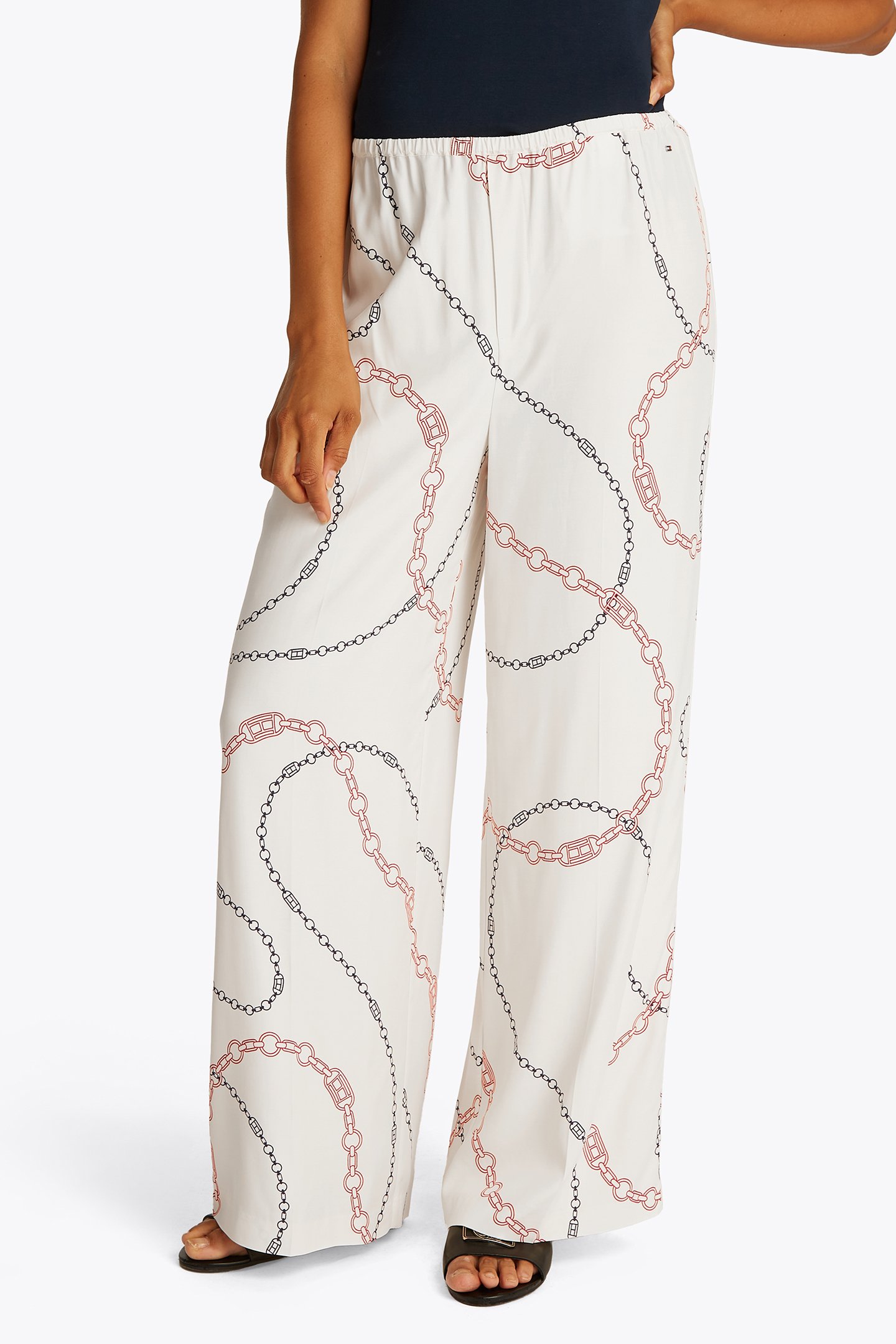 SOFT VISCOSE WOVEN P FLAG CHAIN WAVE/ RWB CALICO by Tommy Hilfiger