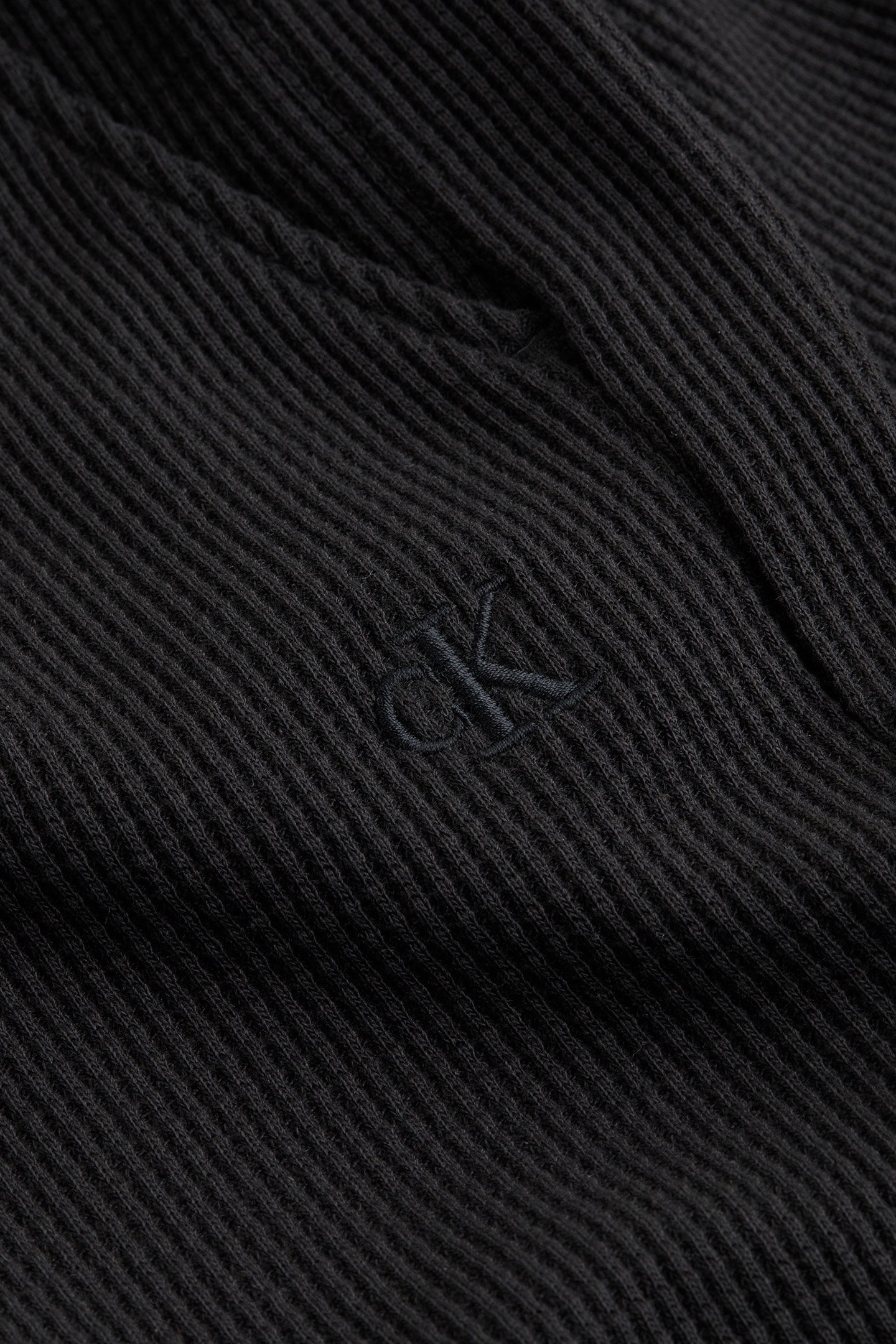 CHUNKY WAFFLE SHORT CK BLACK 7