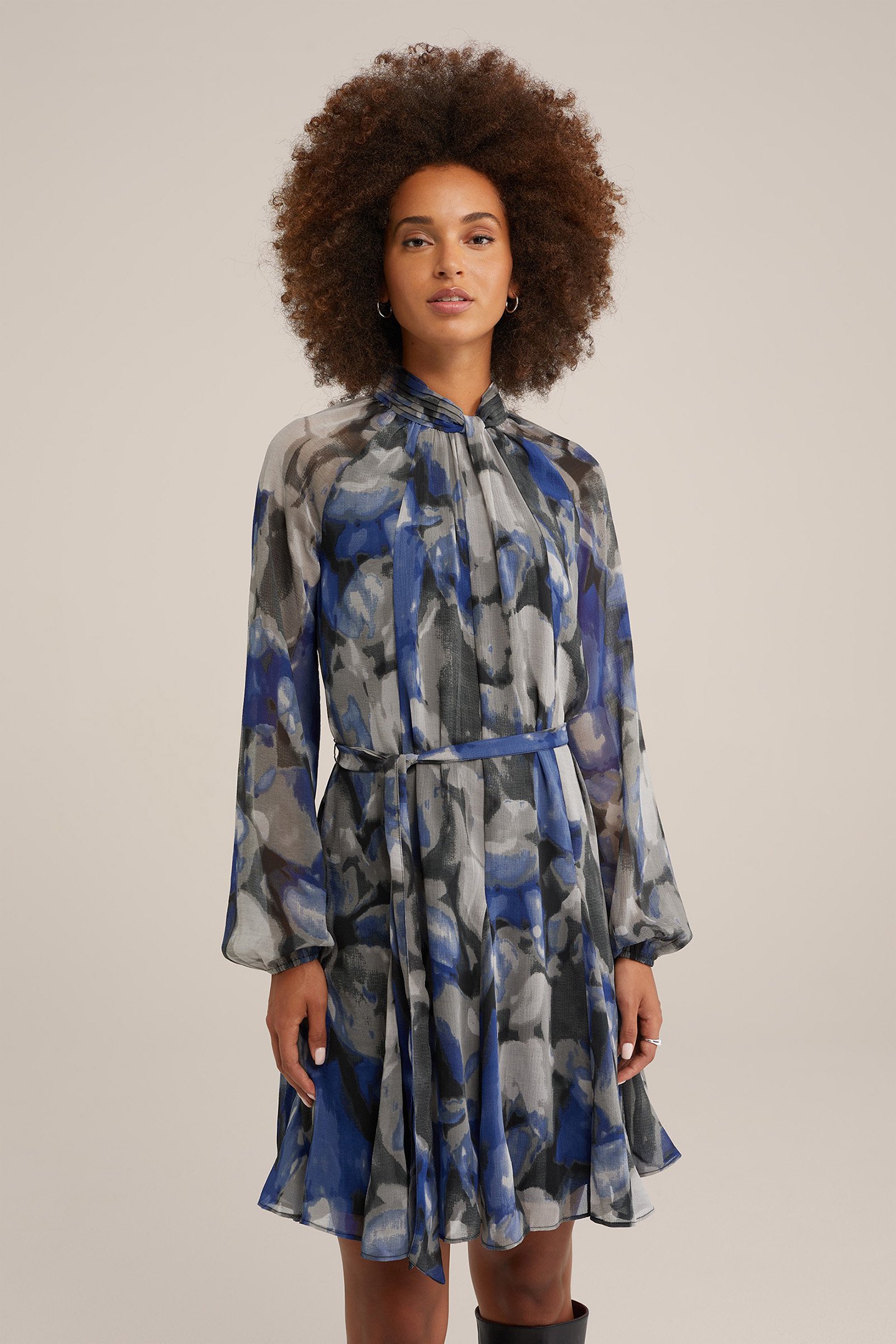 DRESS SHORT MULTI-COLOURED by WE Fashion