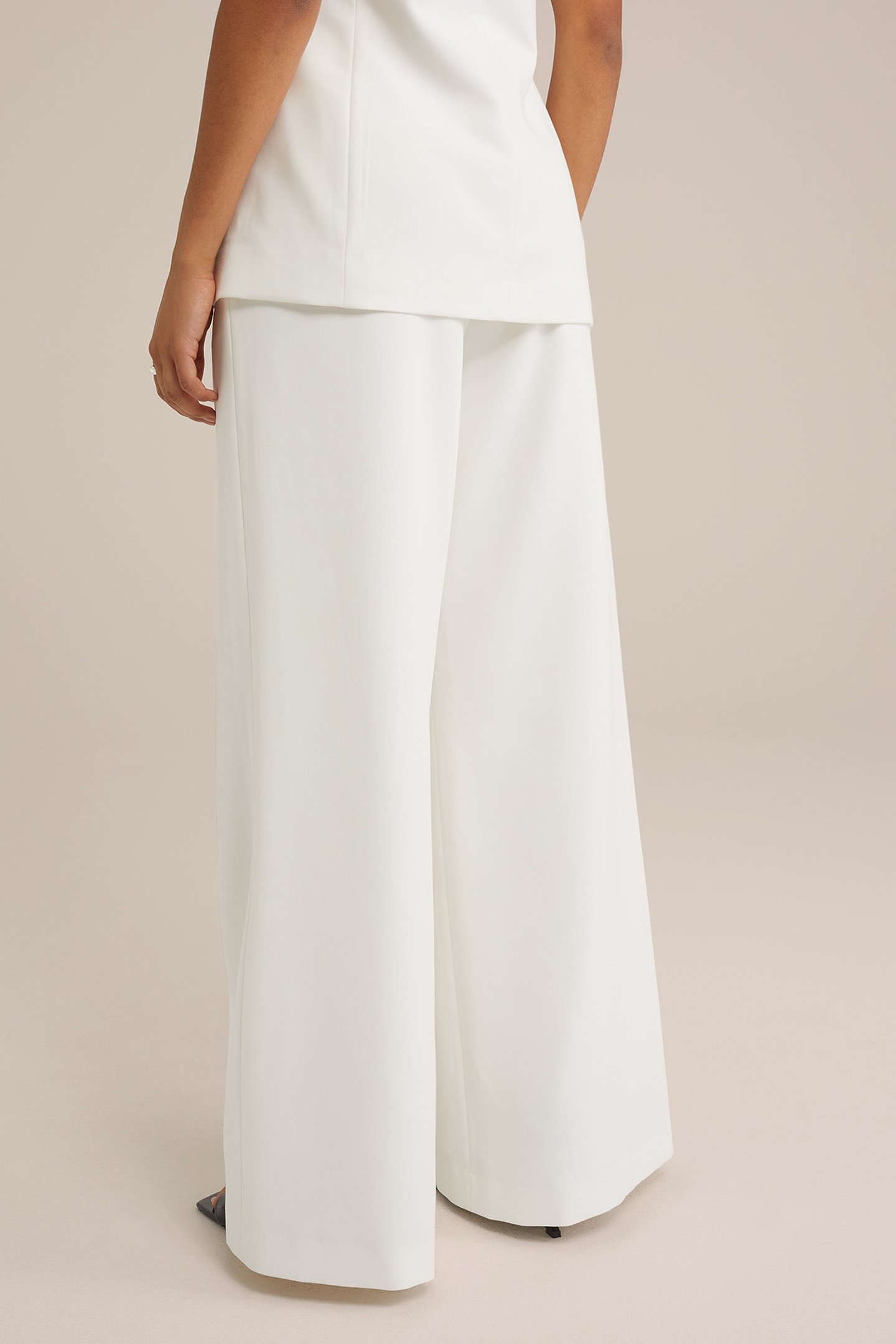 TROUSER OFF-WHITE 2