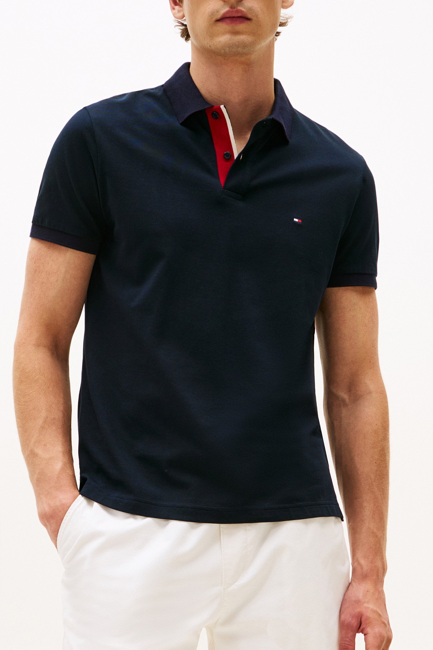 MB CONTRAST COLLAR DESERT SKY by Tommy Hilfiger