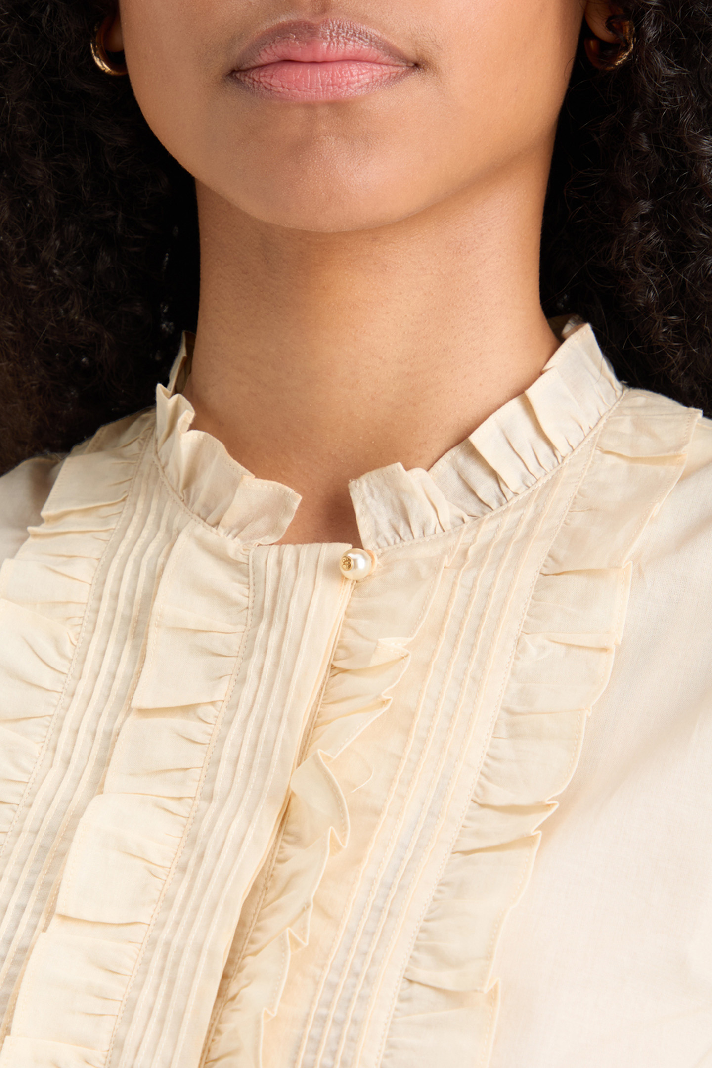 SLEEVELESS RUFFLE SHIRT SOFT ICE 7