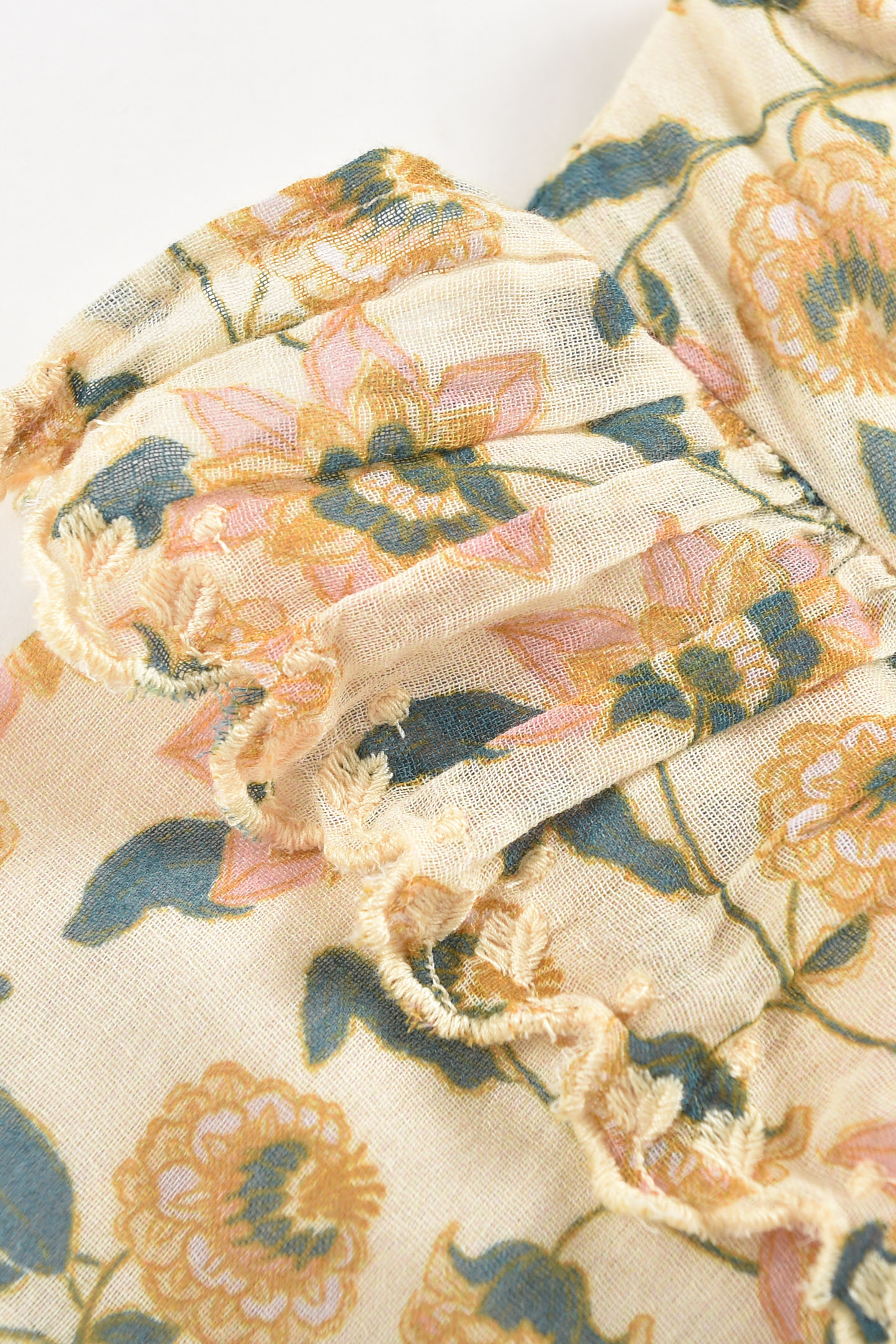 BLOUSE TUBI CREAM FLOWERS 7