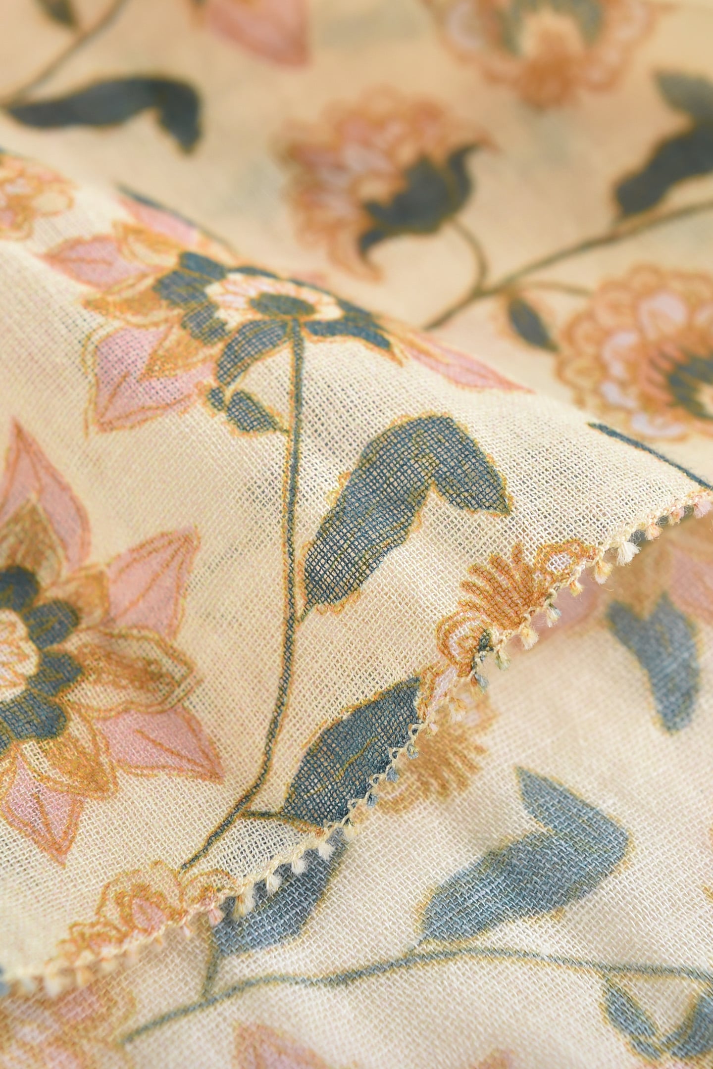 DRESS MARCELINE CREAM FLOWERS 11