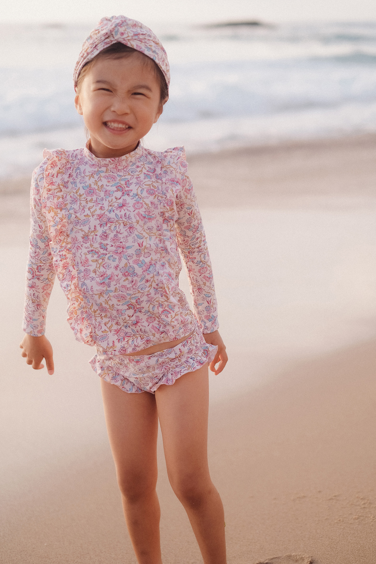 BATHING TURBAN ABINA CREAM PADMA MUDRA 1