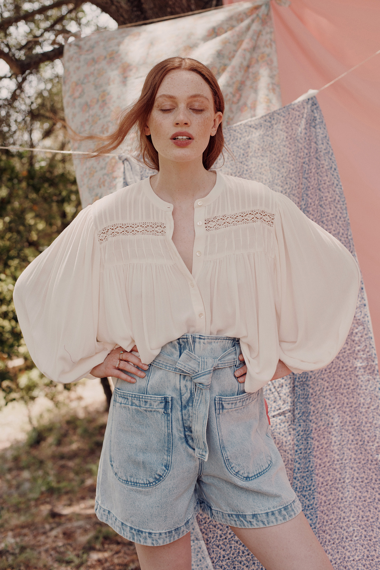 BLOUSE JALLY CREAM 1