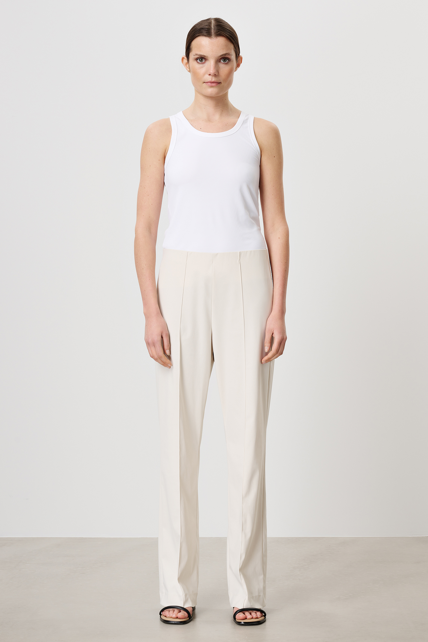 EATON PANTS EGGSHELL 1