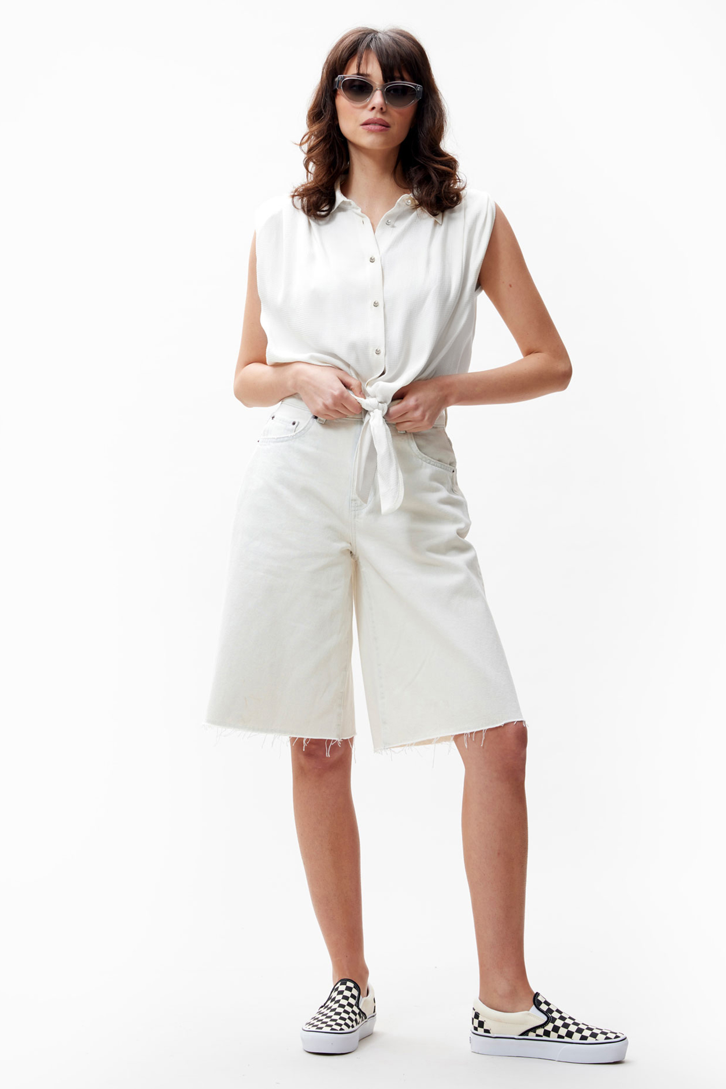 SLEEVELESS BLOUSE WITH LASH OFF WHITE 2