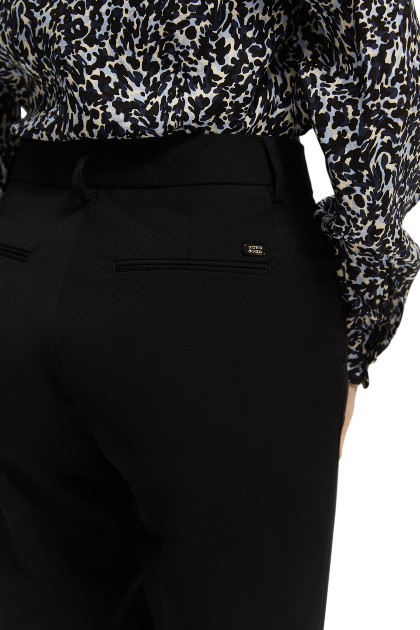 LOWRY - MID RISE SLIM TROUSERS BLACK 5