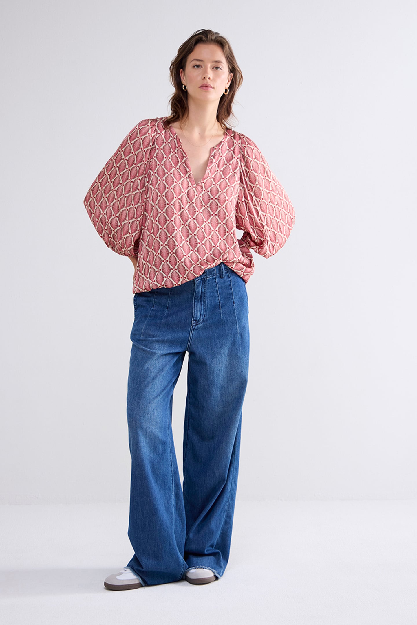 TOP ALLOVER PRINT TRUE RED 2