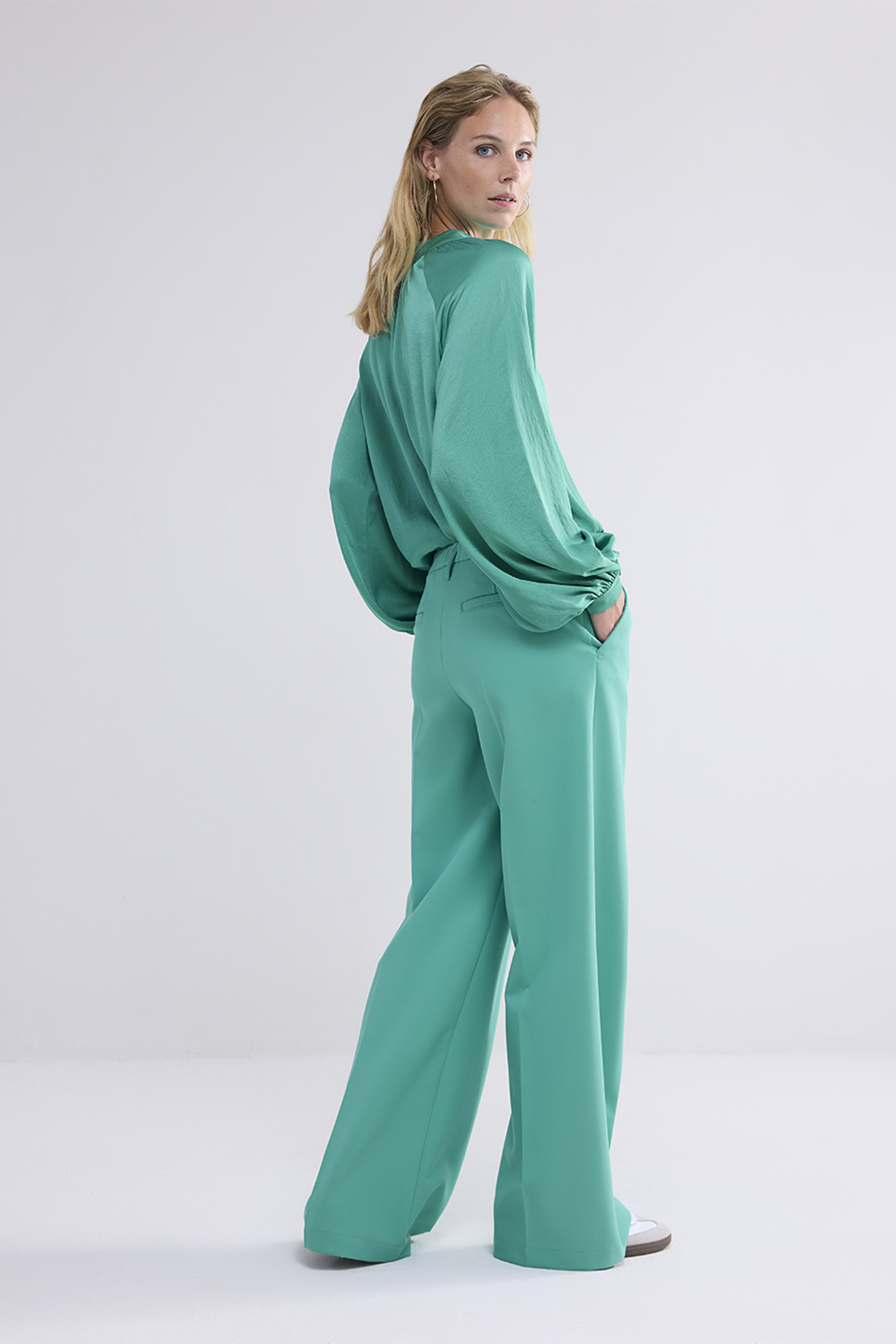 TROUSERS FOAM UNI PEACOCK 4