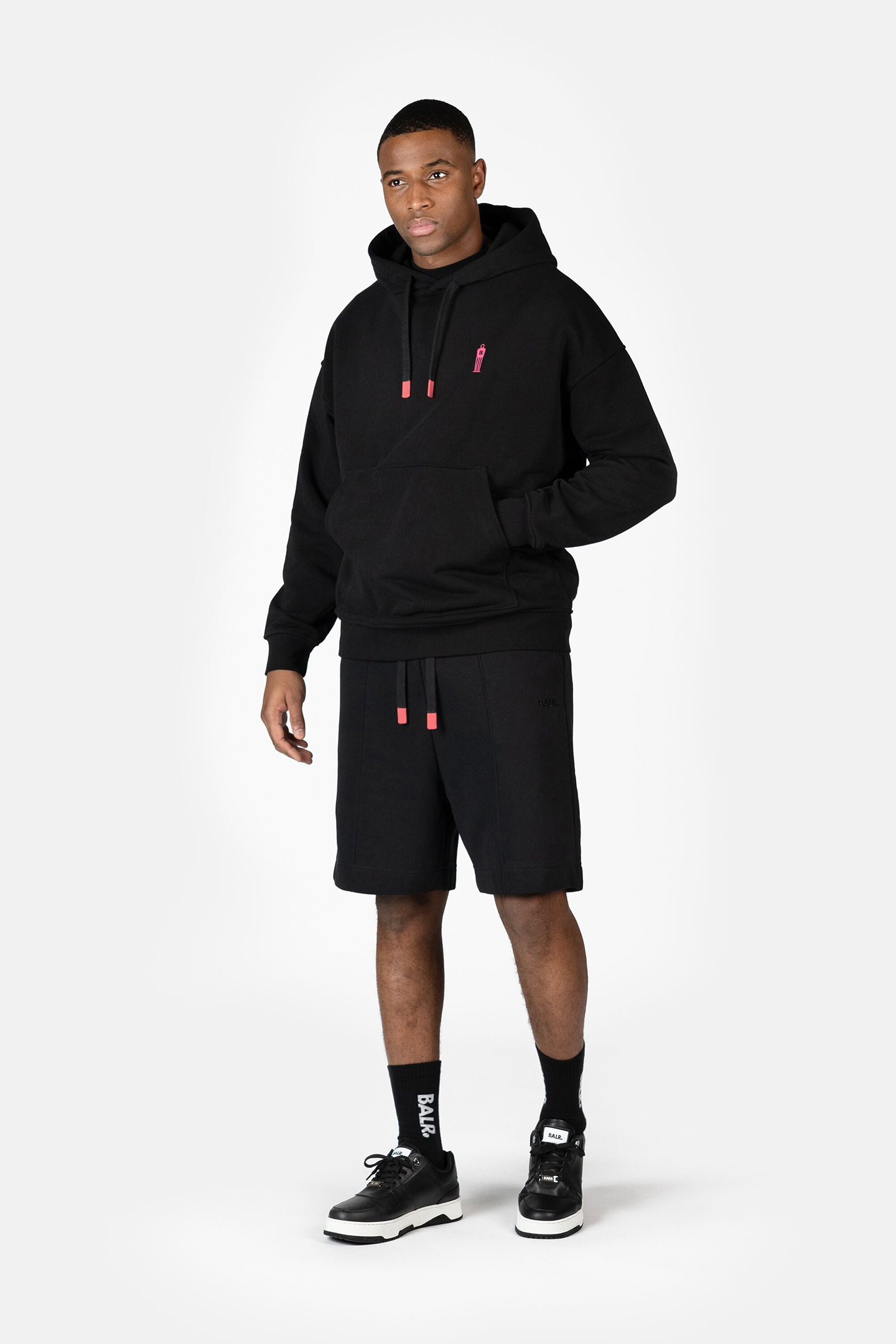 THE WALL BOX FIT HOODIE JET BLACK 3