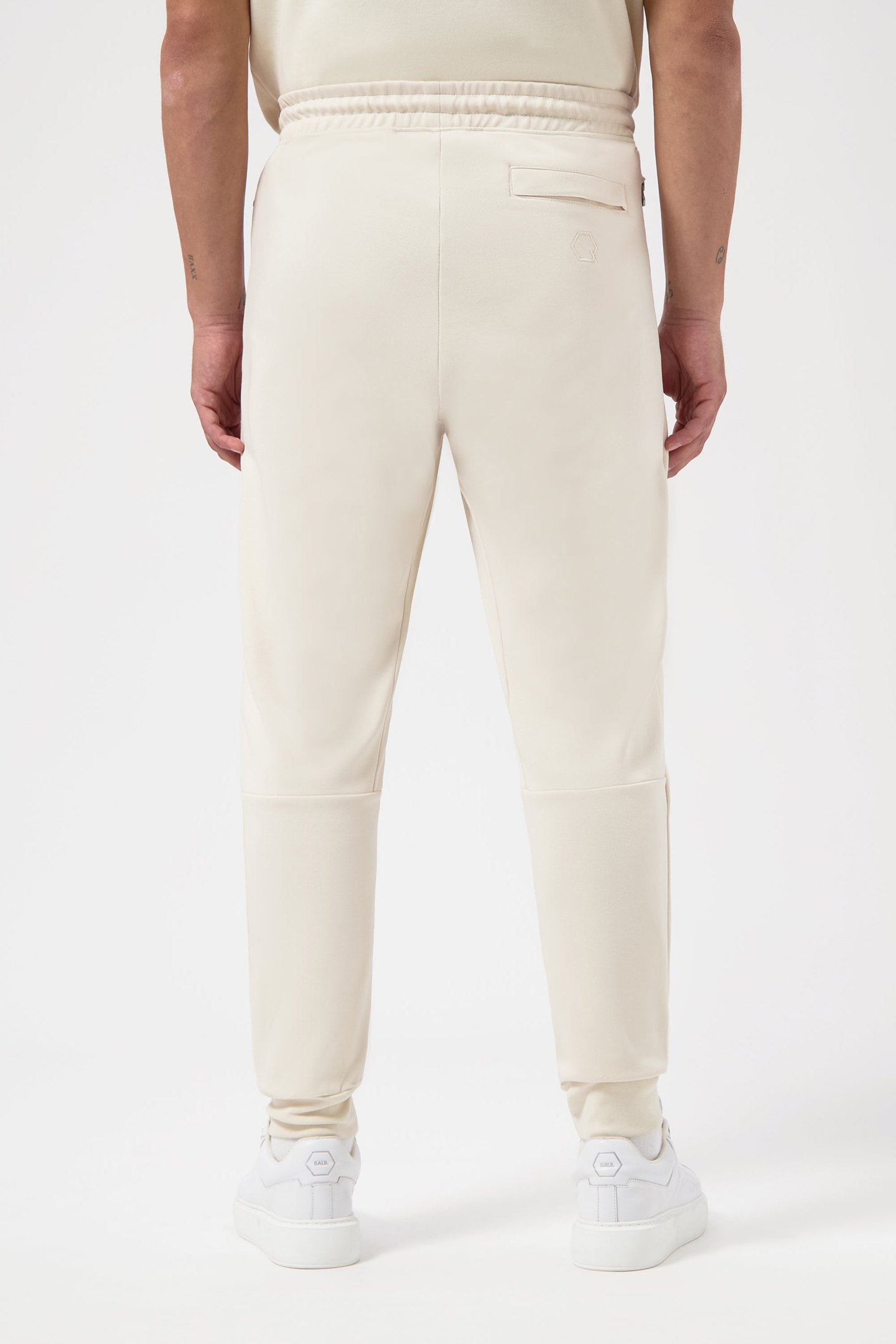 Q-SERIES REGULAR FIT JOGGER WHITE SWAN 2