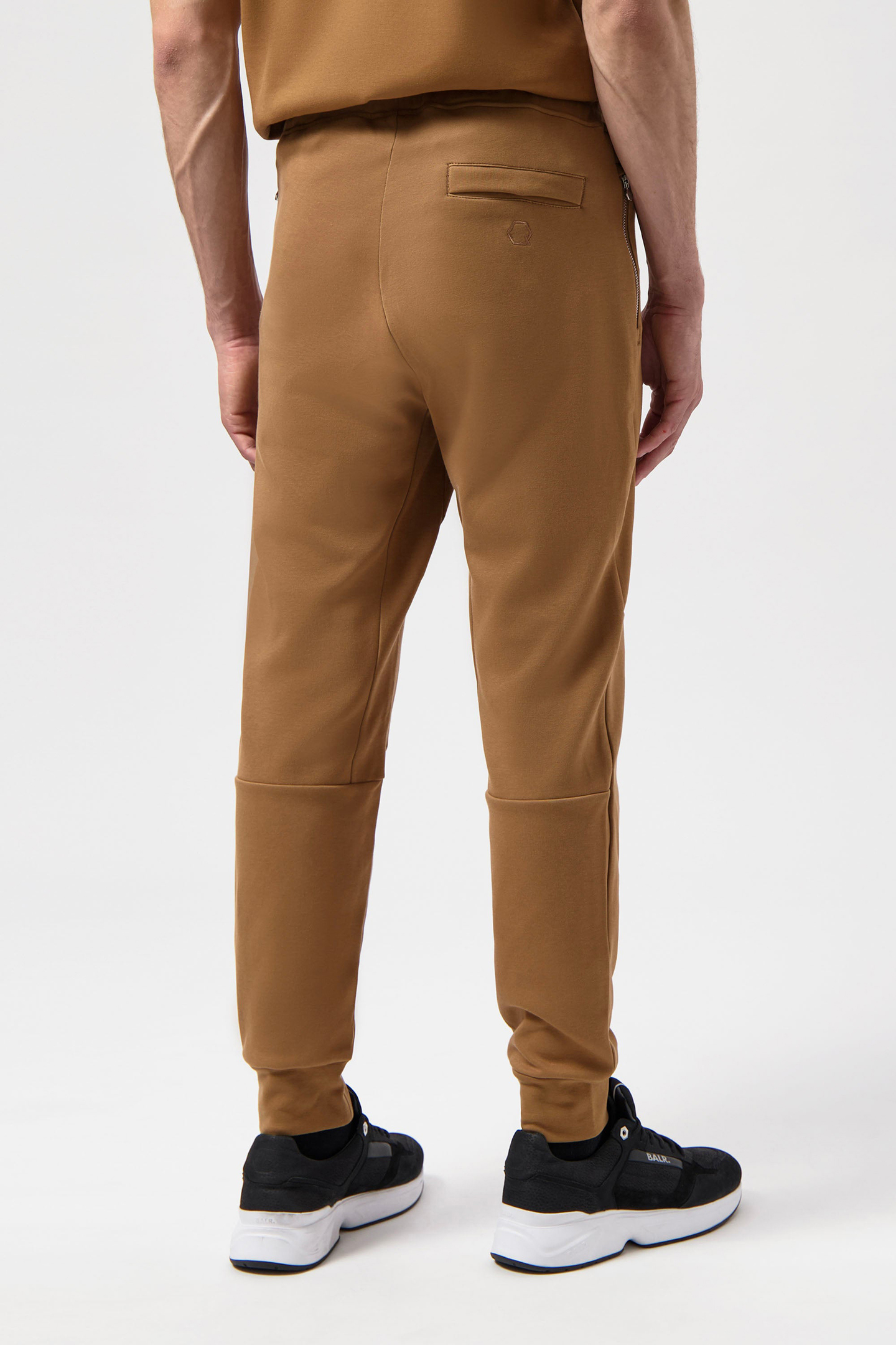 Q-SERIES REGULAR FIT JOGGER TOASTED COCONUT 2