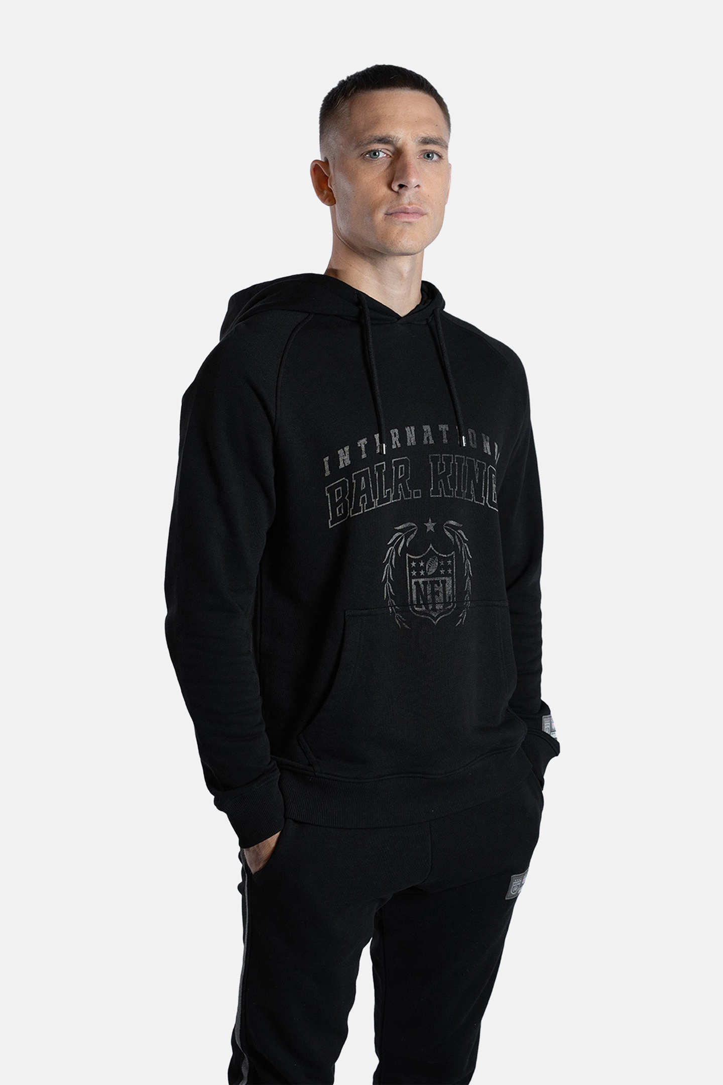 NFL X BALR. HOODIE JET BLACK 1